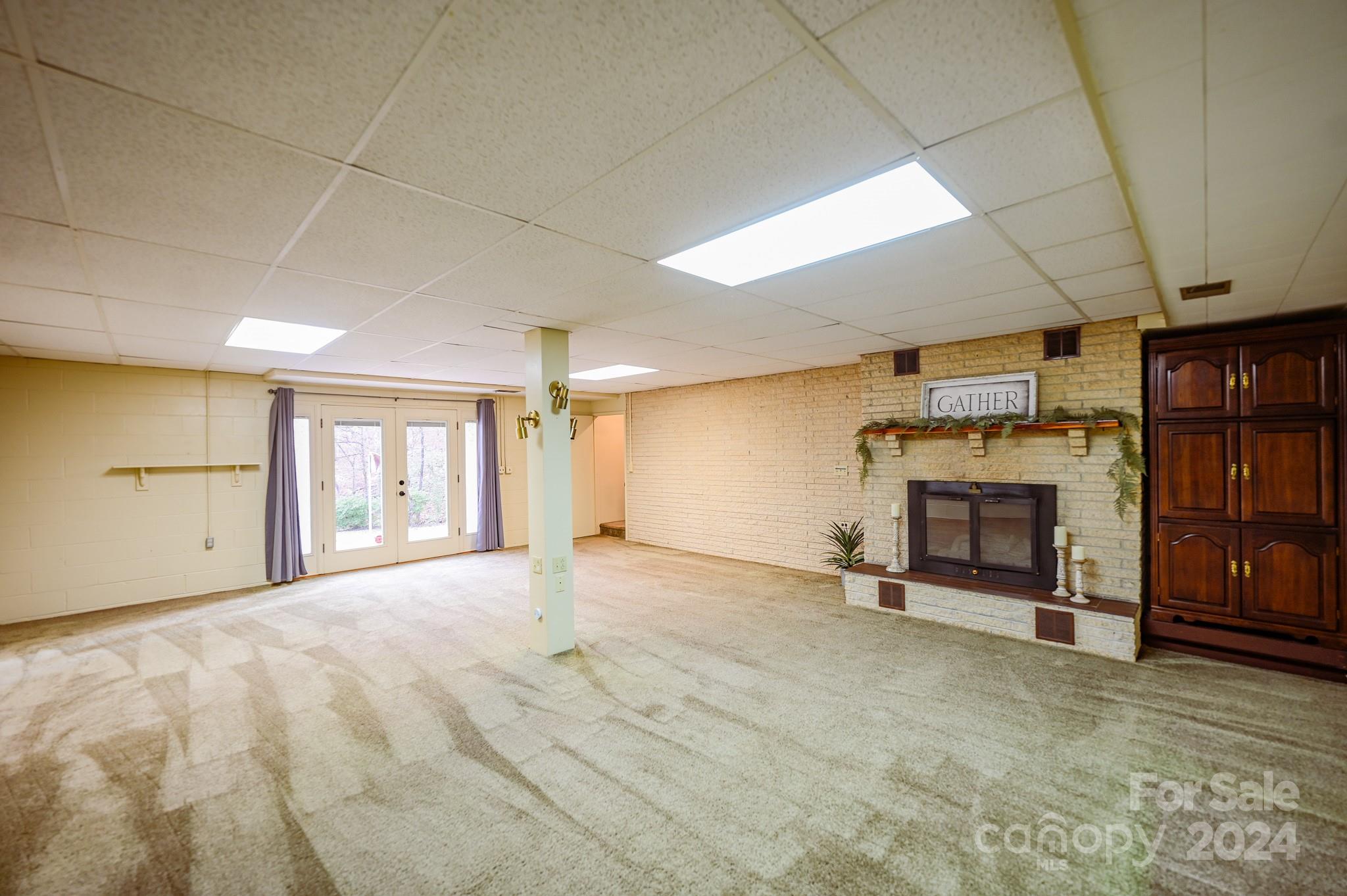 183 Creekside Drive Property Photo 34