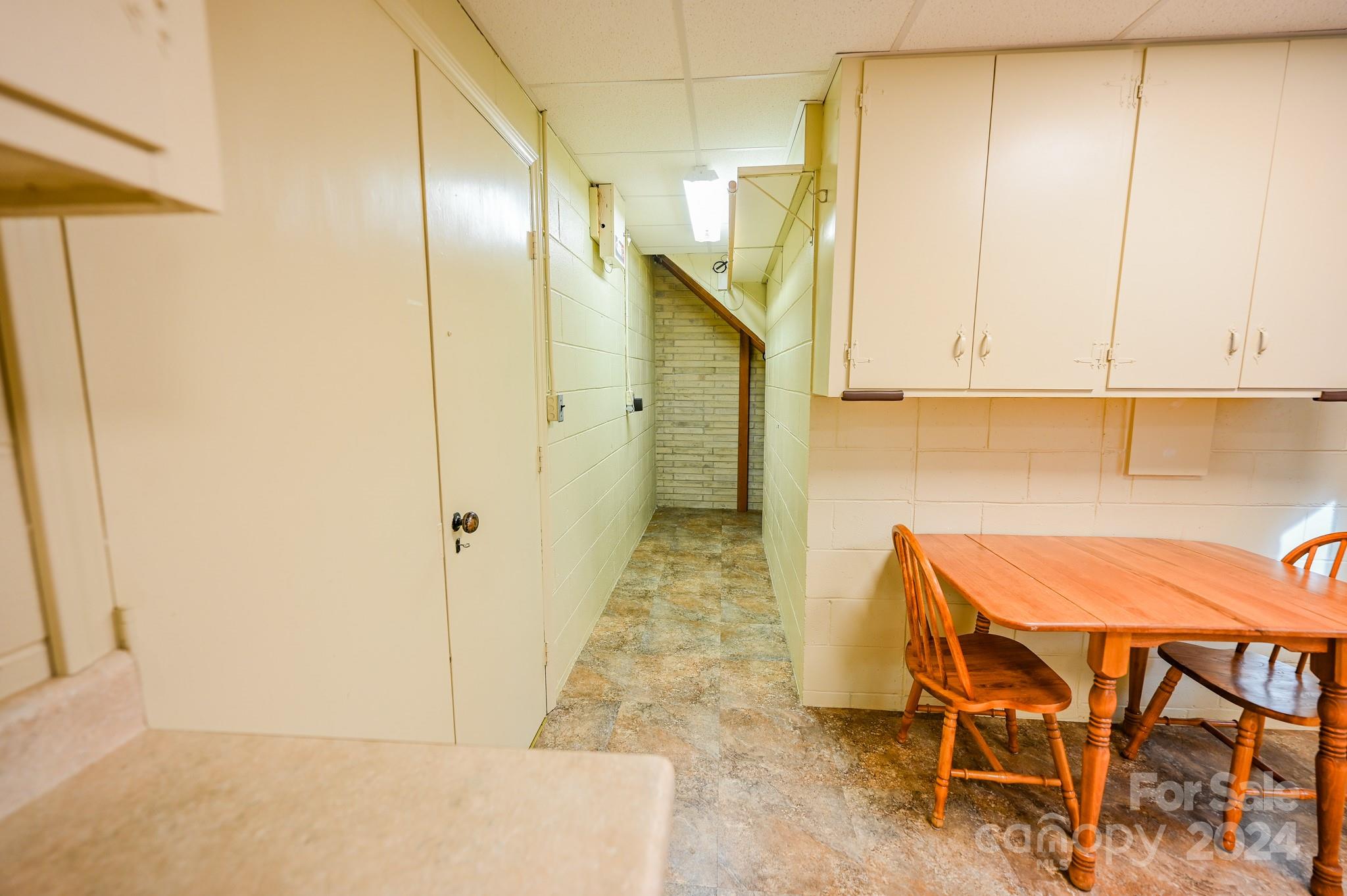 183 Creekside Drive Property Photo 36