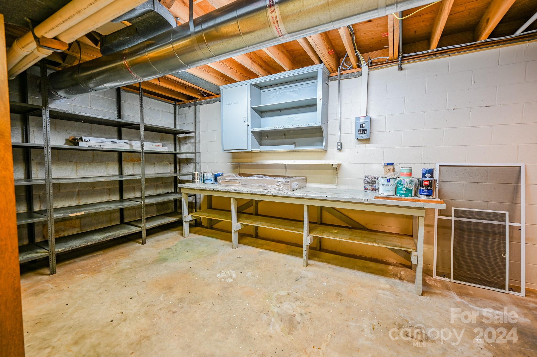 183 Creekside Drive Property Photo 42