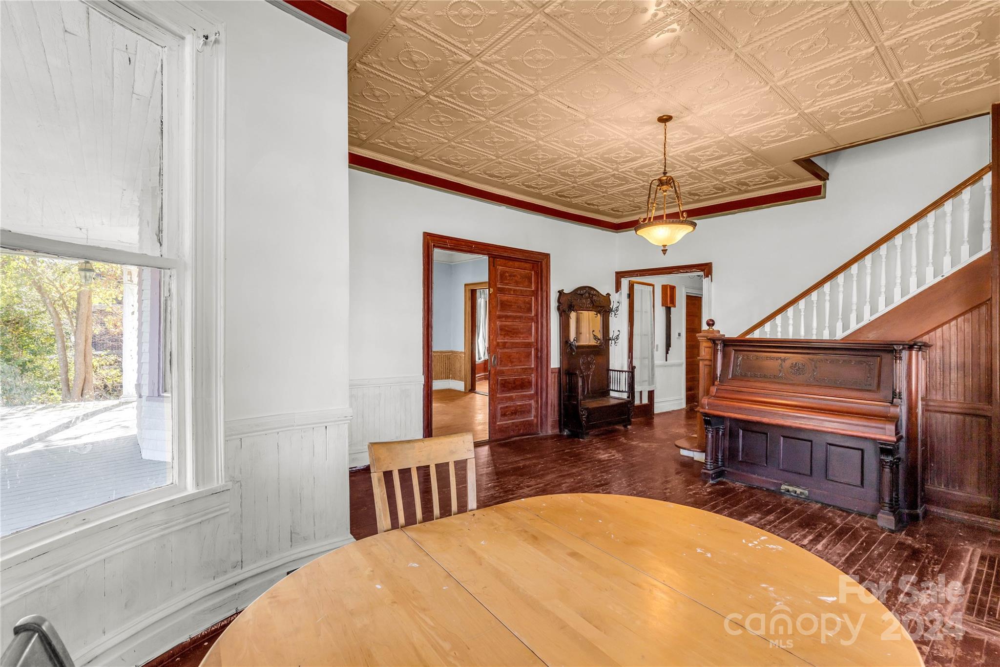 307 Kings Mountain Street Property Photo 10