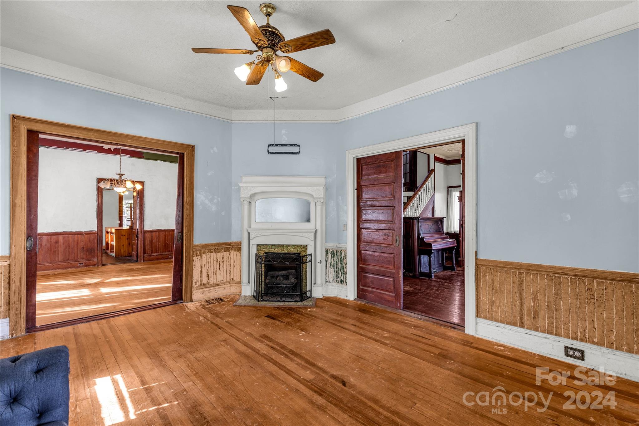 307 Kings Mountain Street Property Photo 12