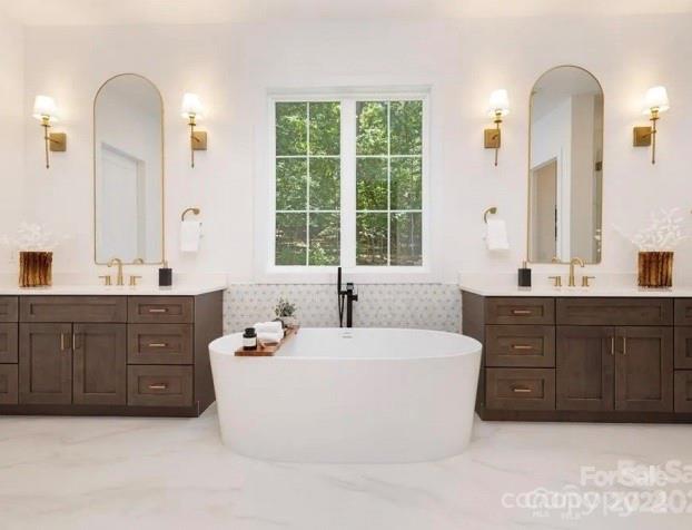 407 Crepe Myrtle Lane Property Photo 10