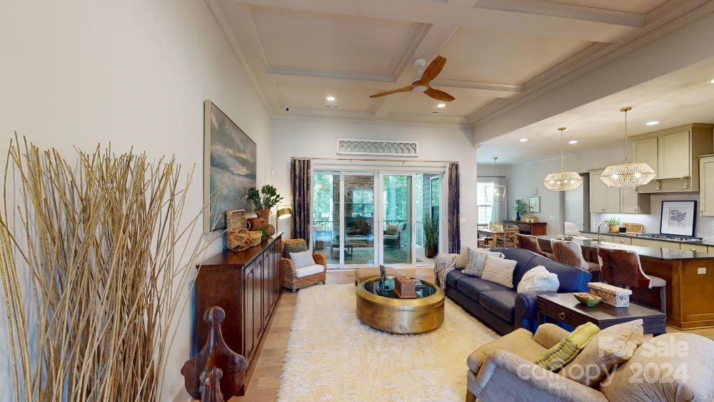 811 Irish Creek Drive 1 Property Photo 6