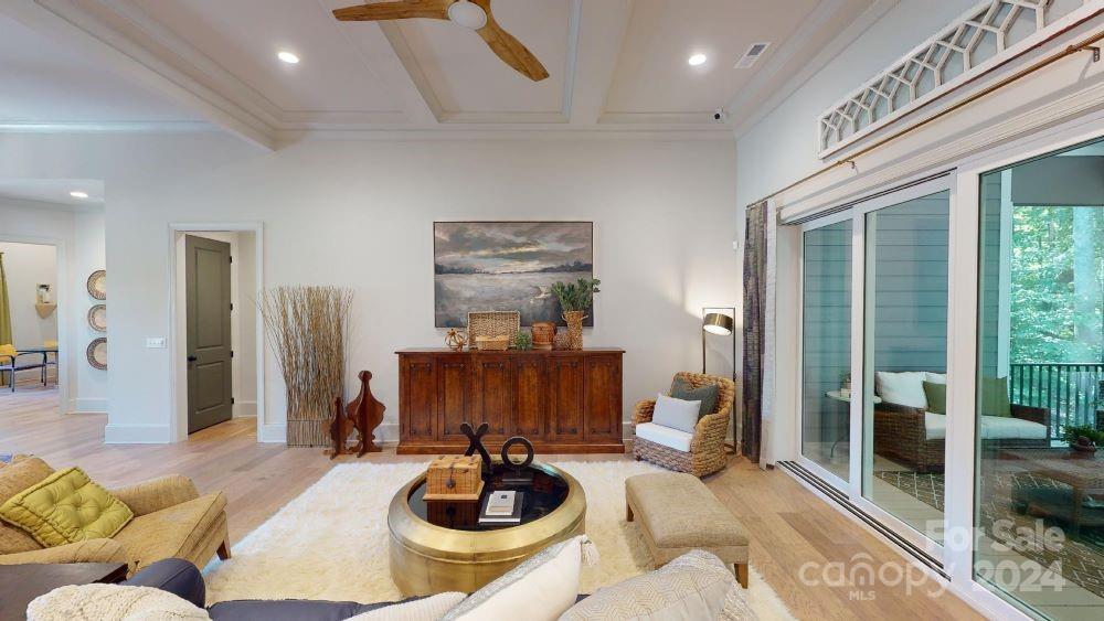 811 Irish Creek Drive 1 Property Photo 7