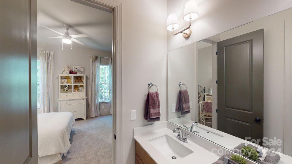 811 Irish Creek Drive 1 Property Photo 22