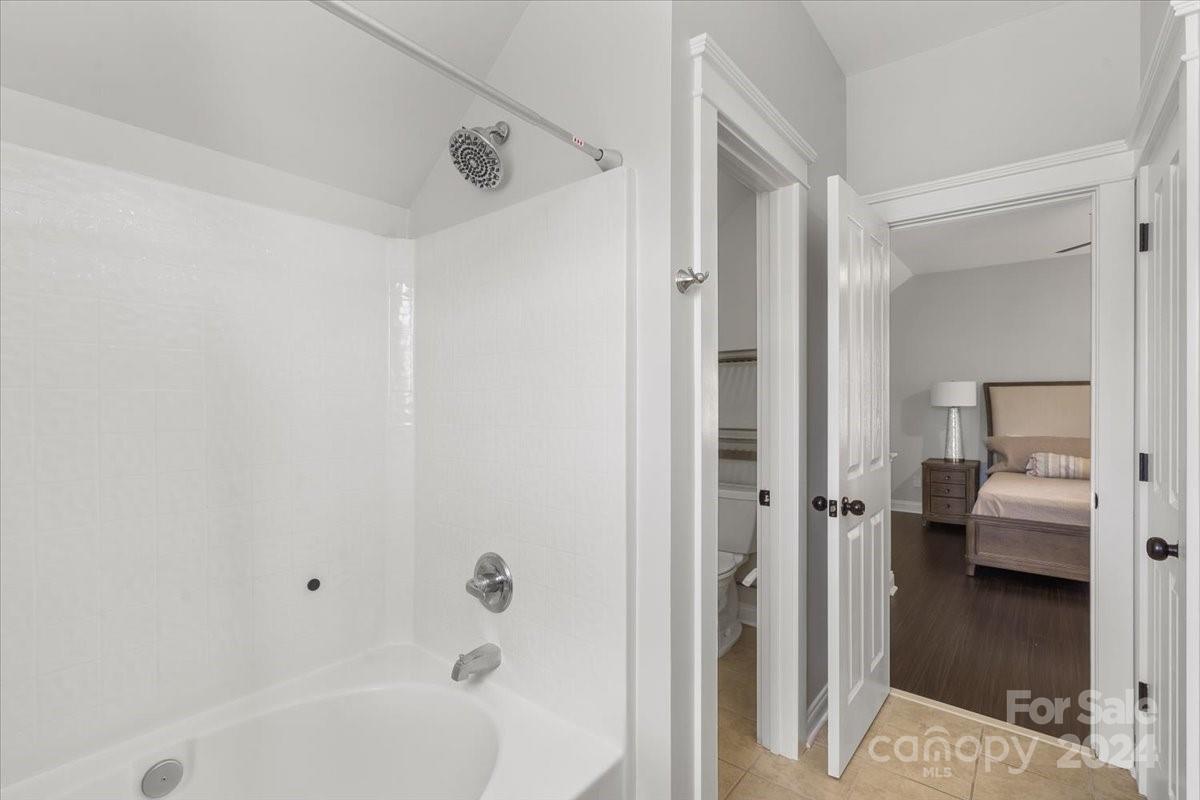 8225 Ballymore Court Property Photo 20