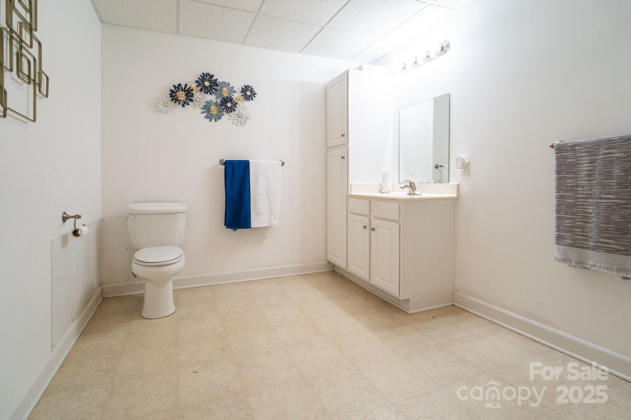 1825 Smyre Farm Road Property Photo 29