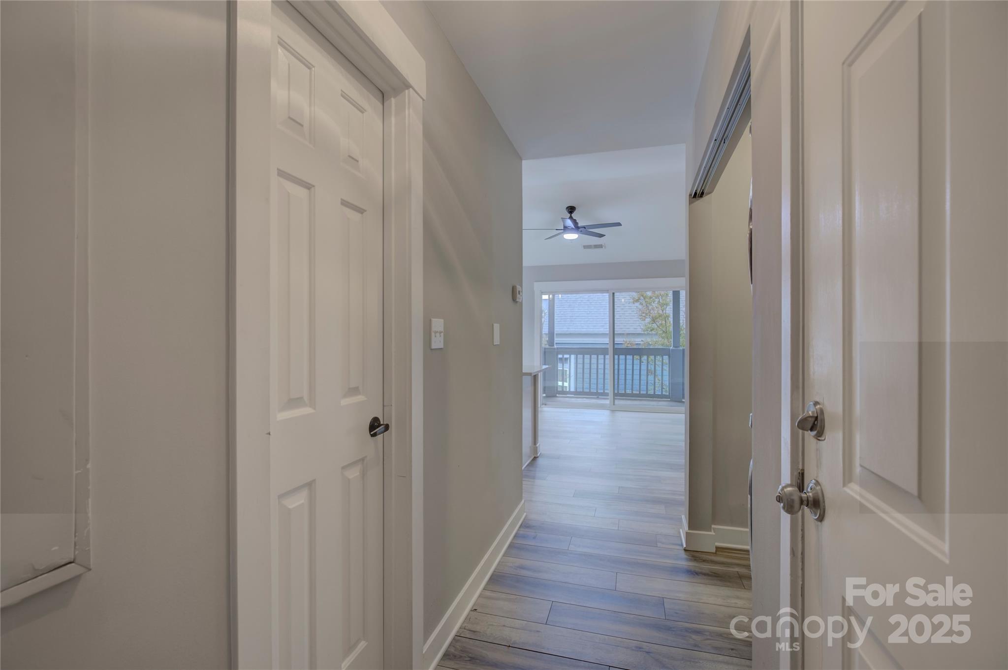 525 N Graham Street 3a Property Photo 4