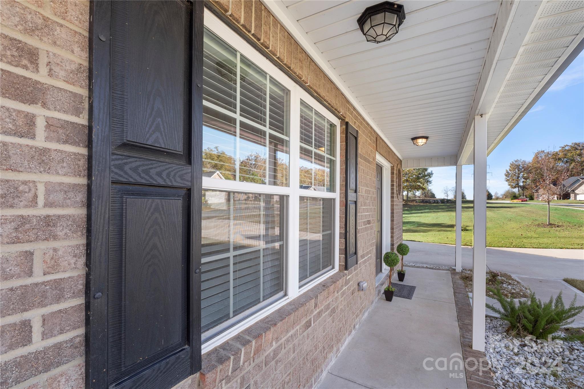 12896 Hill Pine Road Property Photo 8
