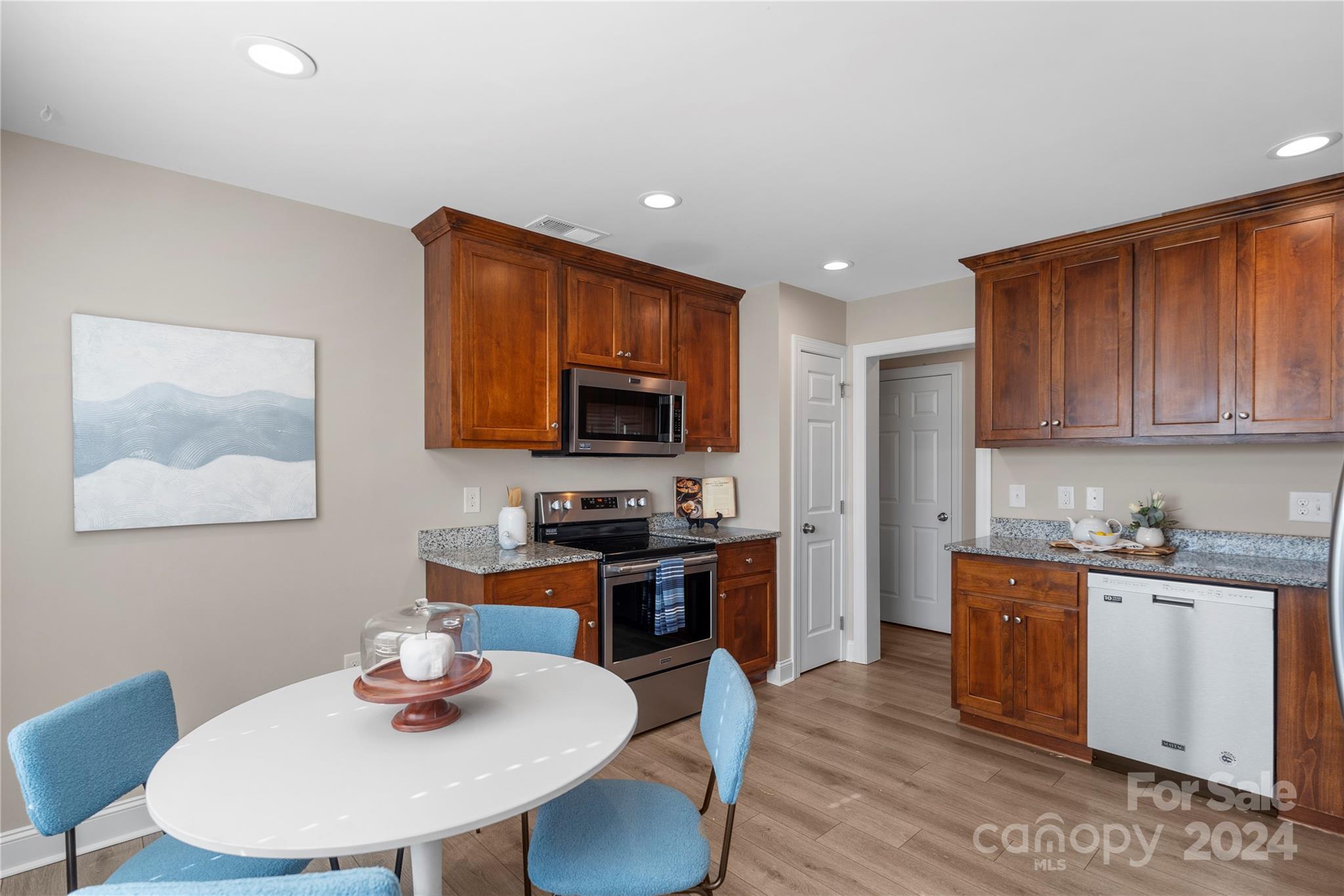 12896 Hill Pine Road Property Photo 16