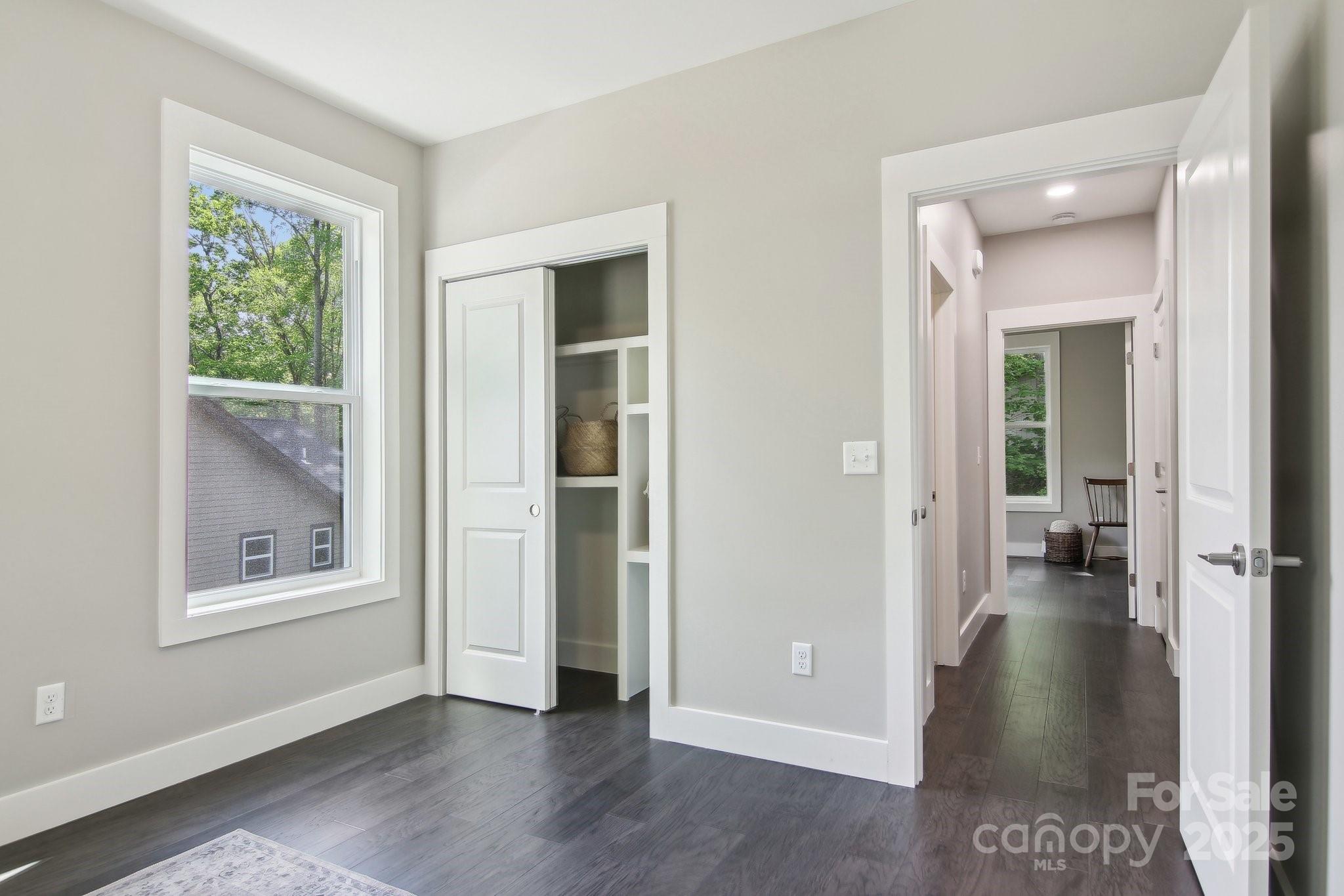 593 Twinbrook Lane Property Photo 20