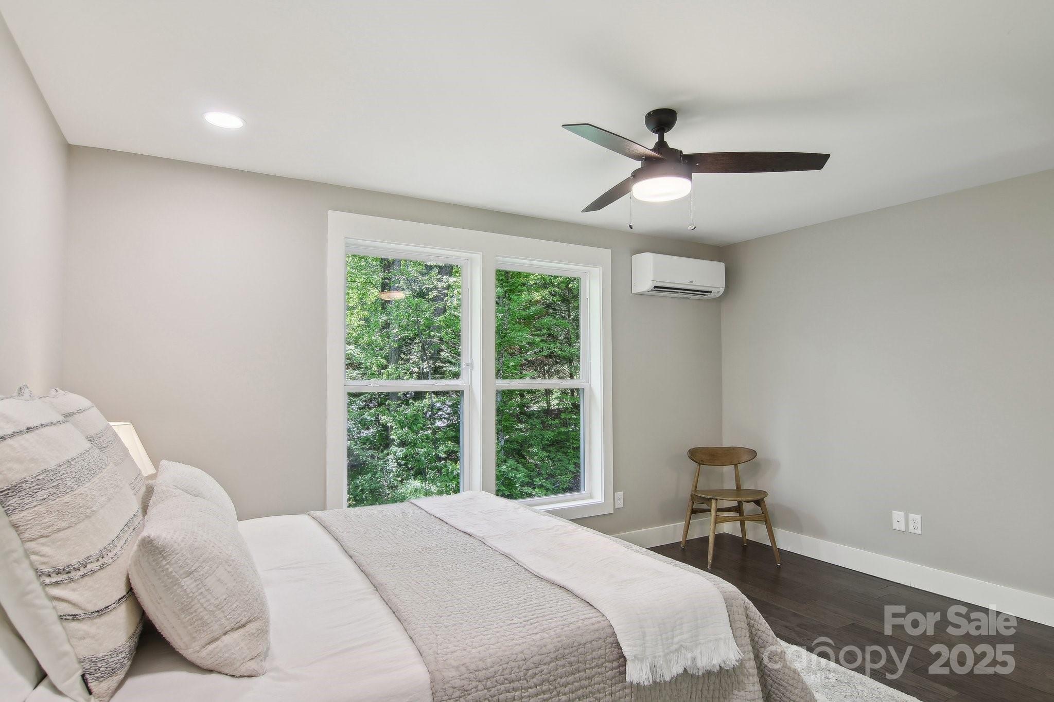 593 Twinbrook Lane Property Photo 27