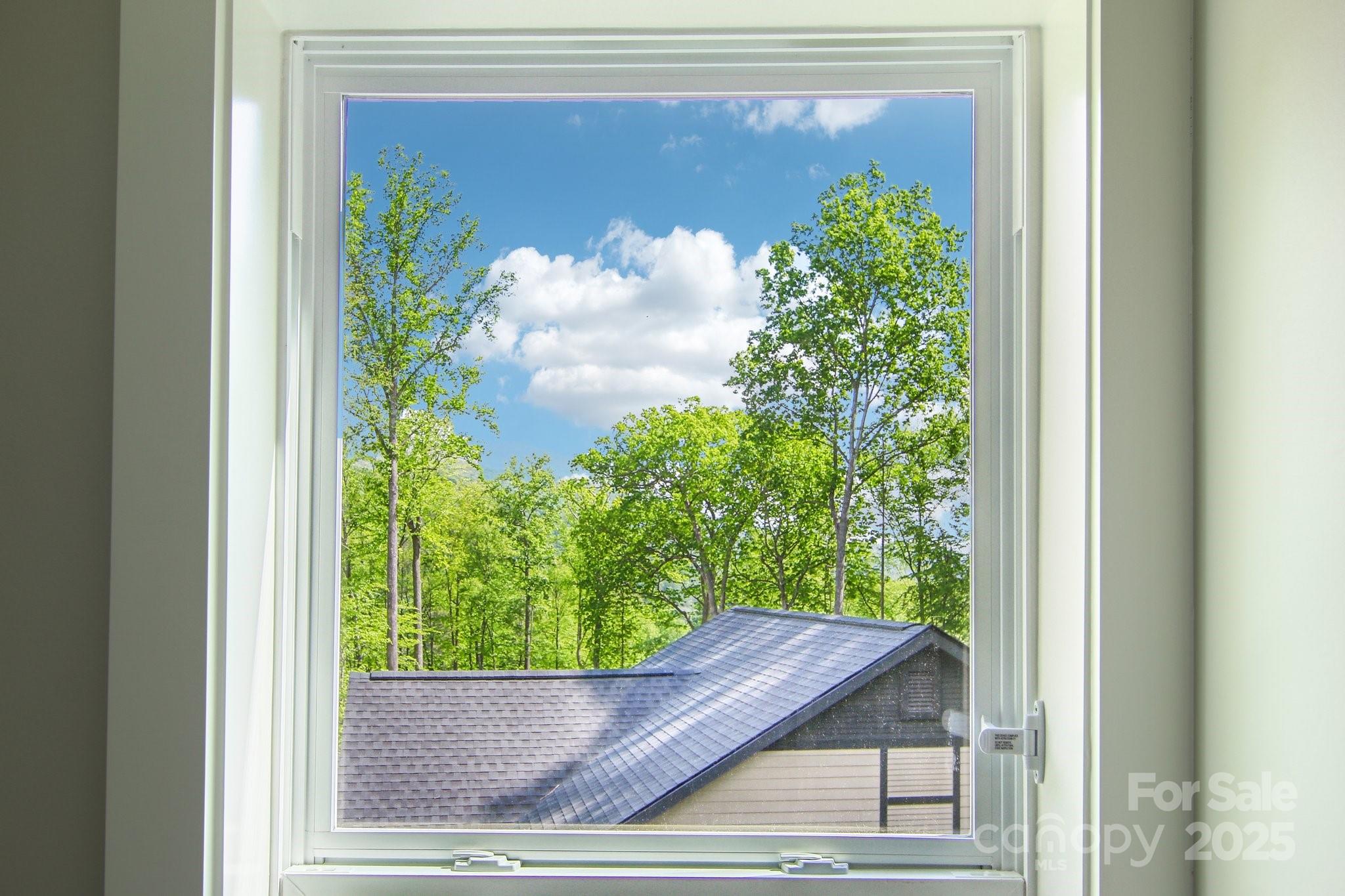 593 Twinbrook Lane Property Photo 31