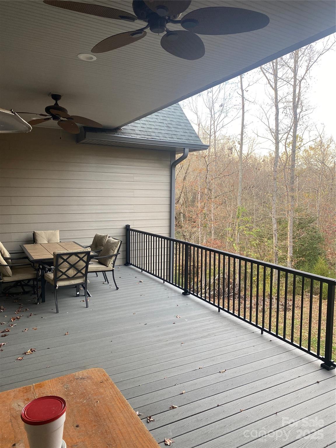 2818 Rockford Road Property Photo 13