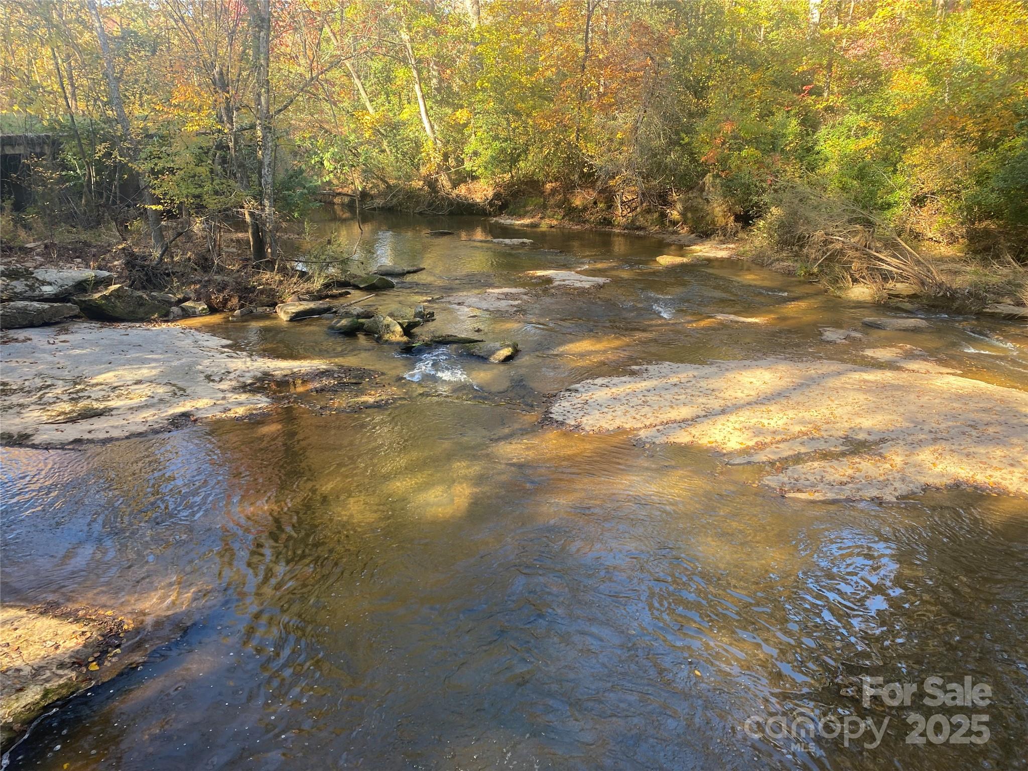 2818 Rockford Road Property Photo 32