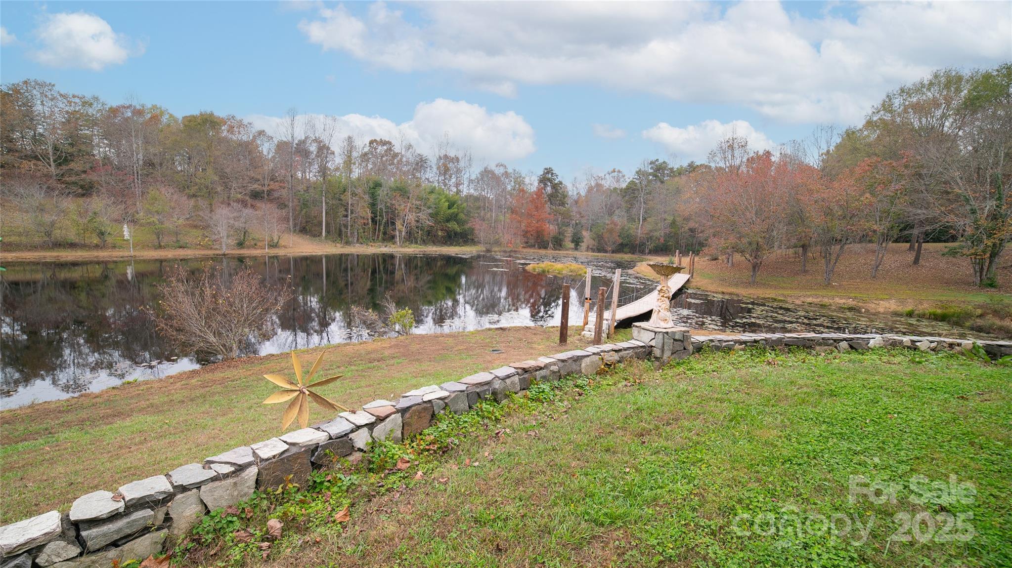100 Steffey Lane Property Photo 6