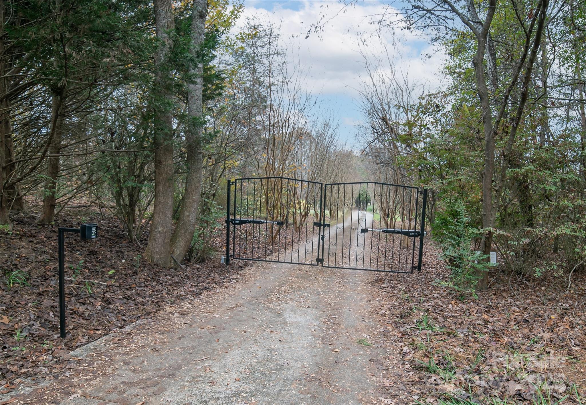 100 Steffey Lane Property Photo 10