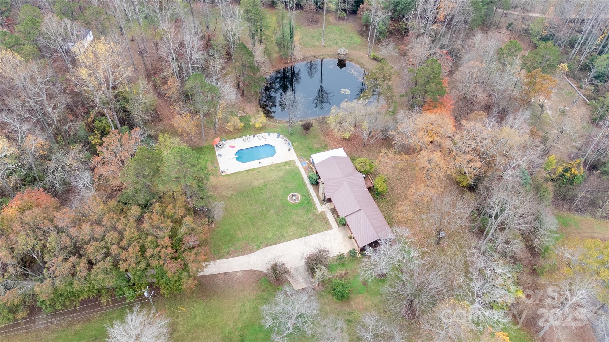 100 Steffey Lane Property Photo 12