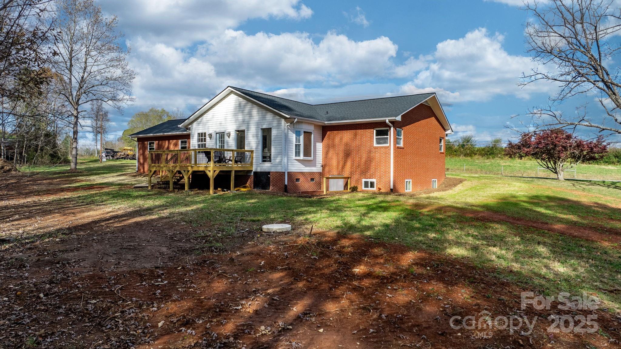 1485 N Nc Hwy 16 Highway Property Photo 6