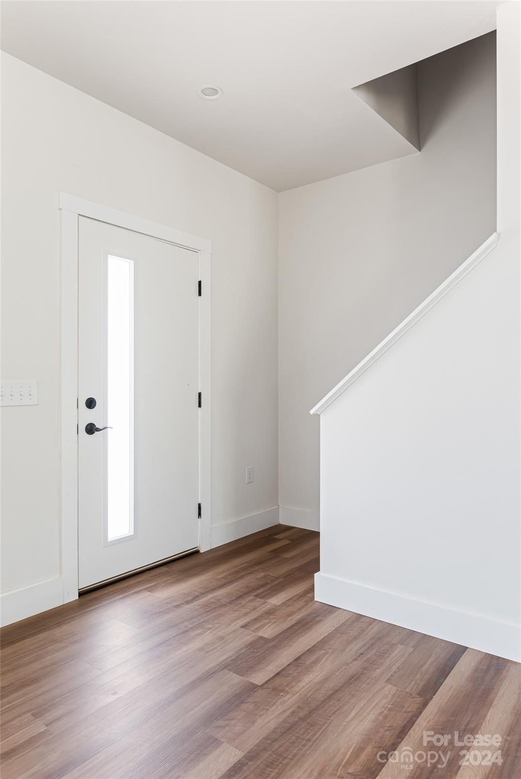 228 Cherrywood Way Property Photo 3
