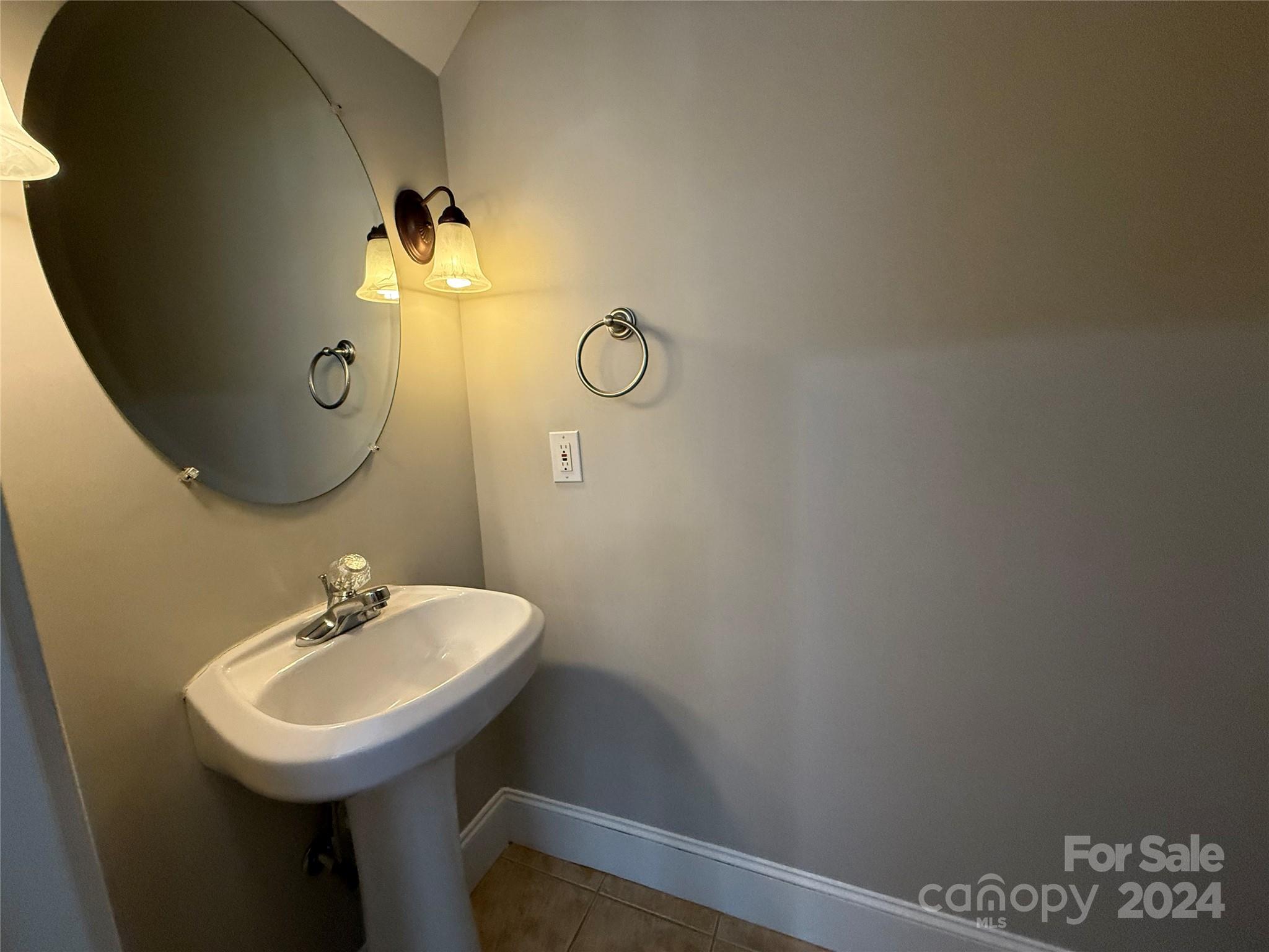 5773 Village Drive Property Photo 12