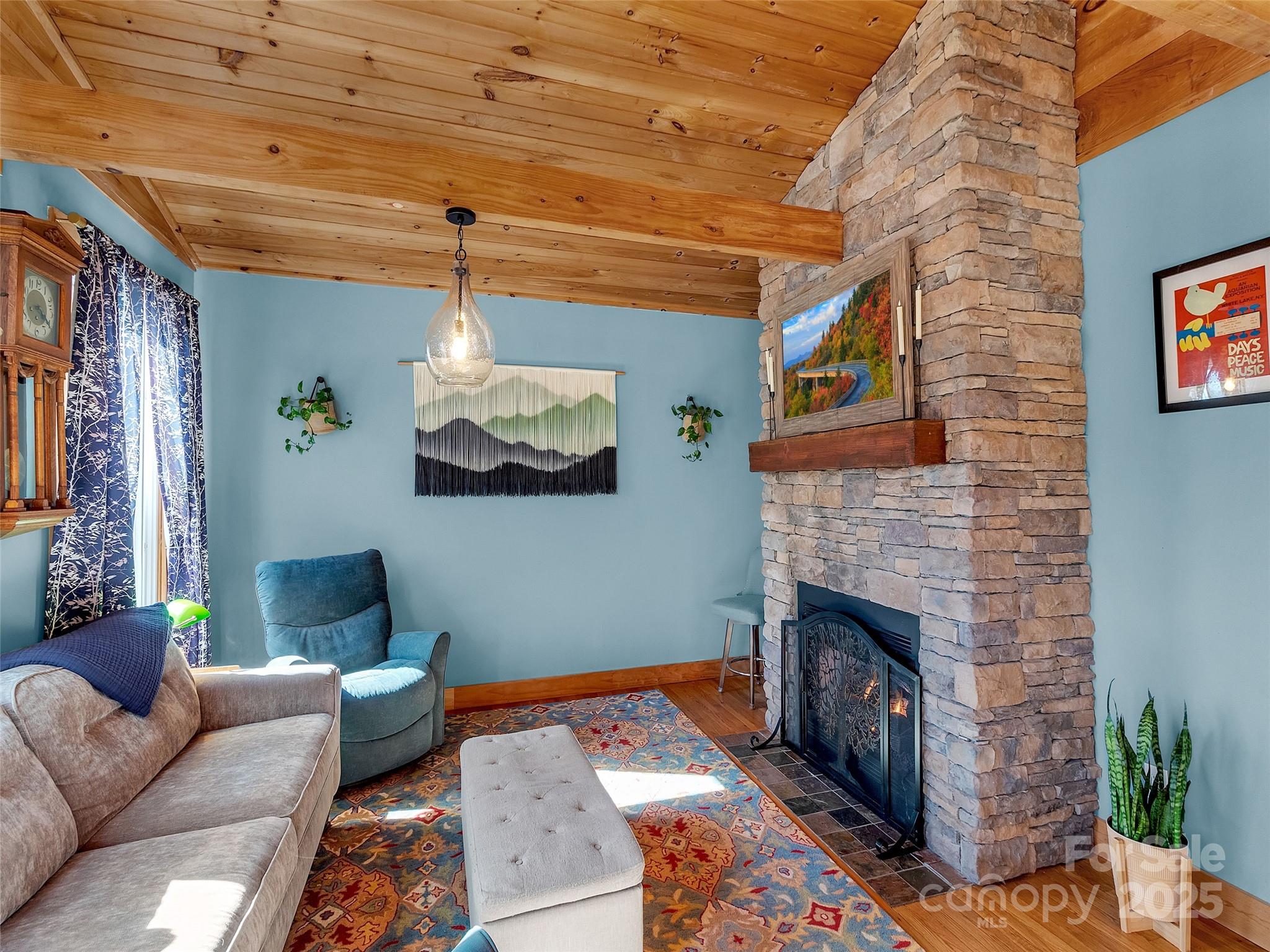 66 Hoosier Court Property Photo 14
