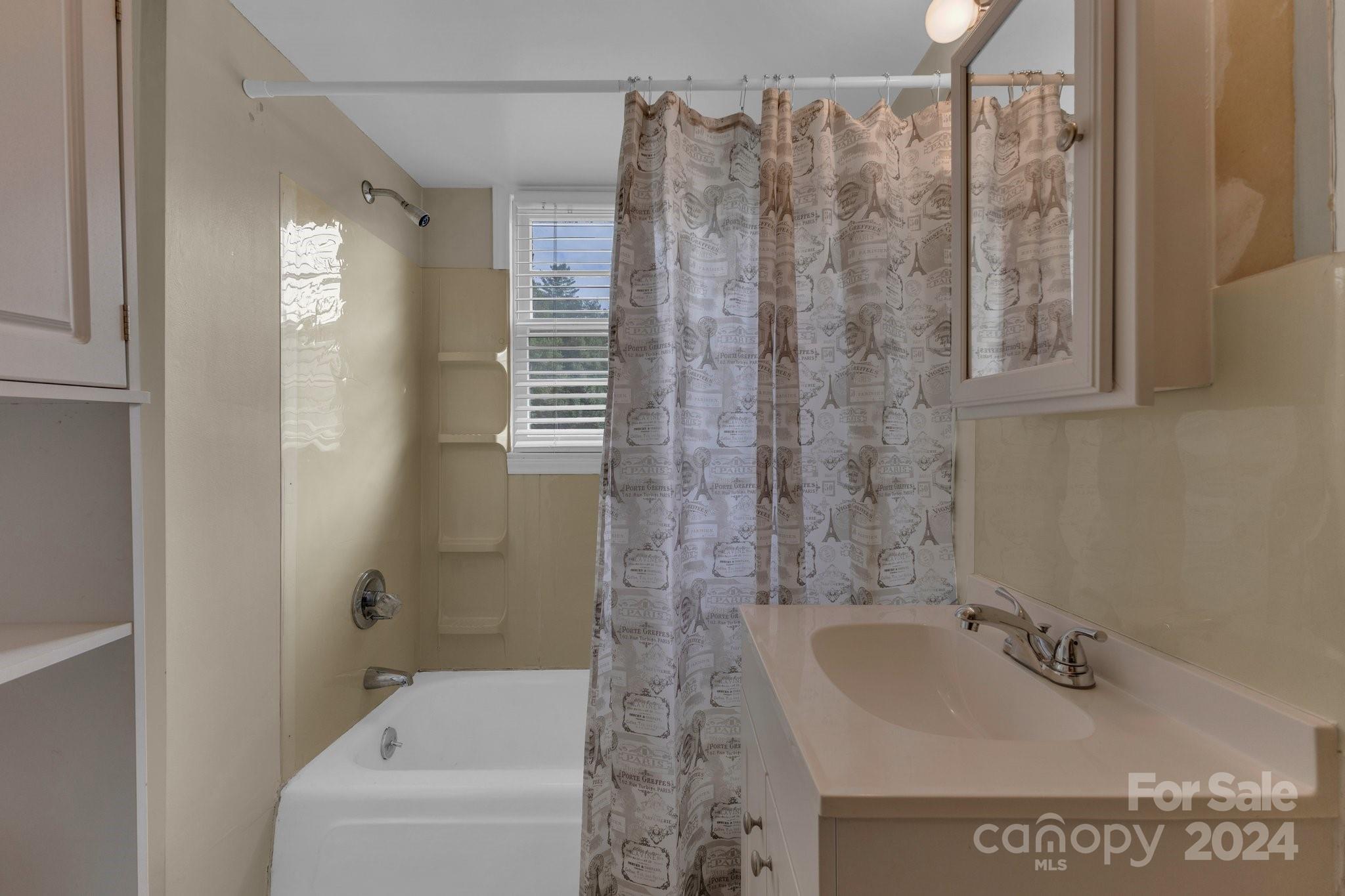 2664 Charles Teague Place Property Photo 13