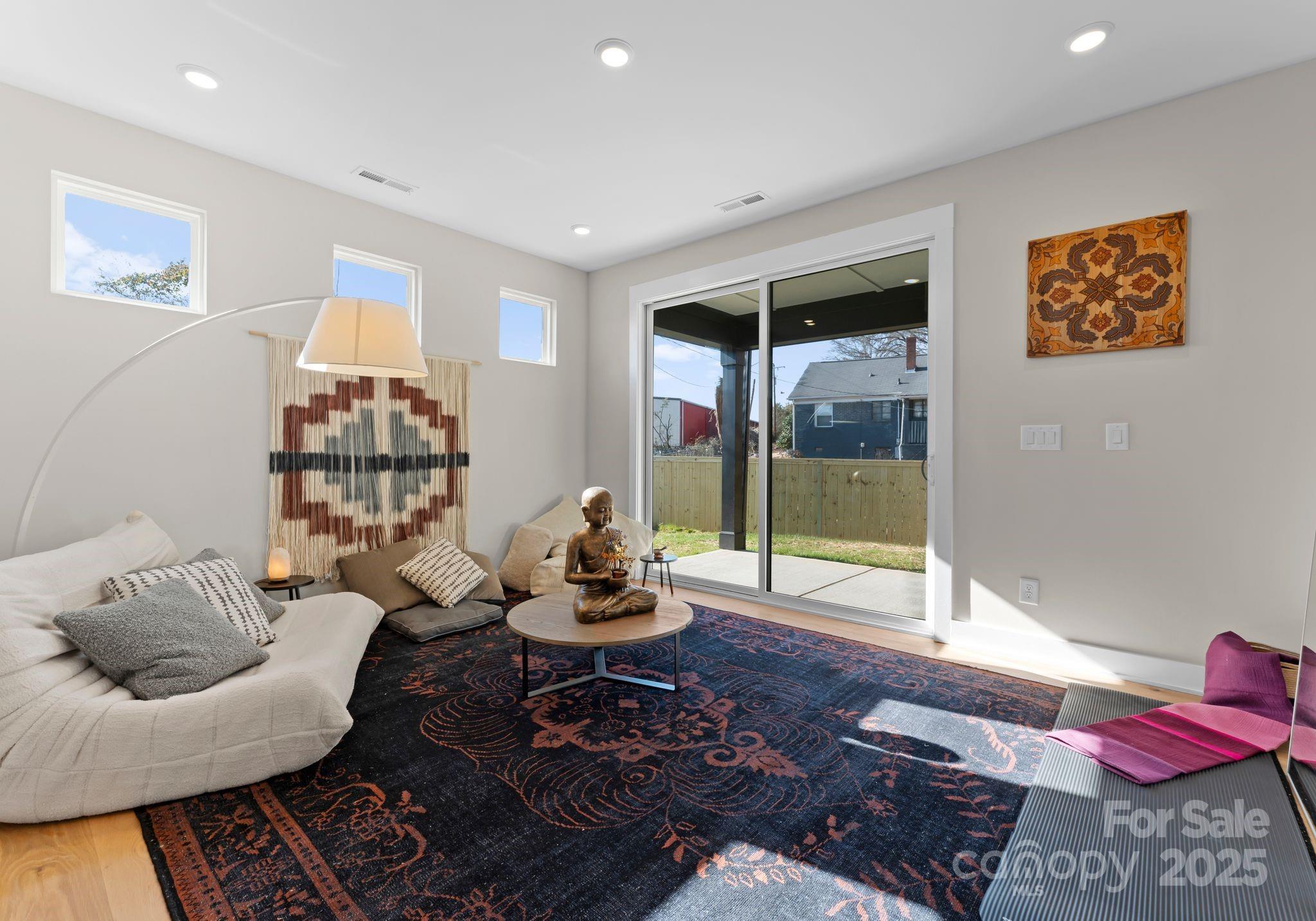 2201 Catalina Avenue Property Photo 27