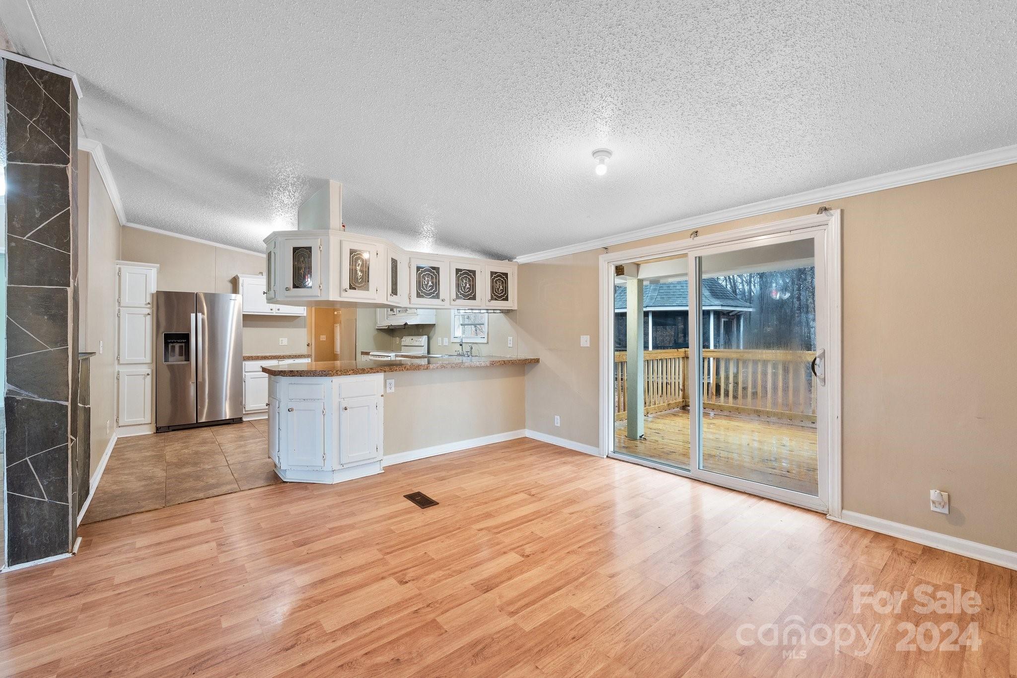 5112 Green Leaf Court Property Photo 12