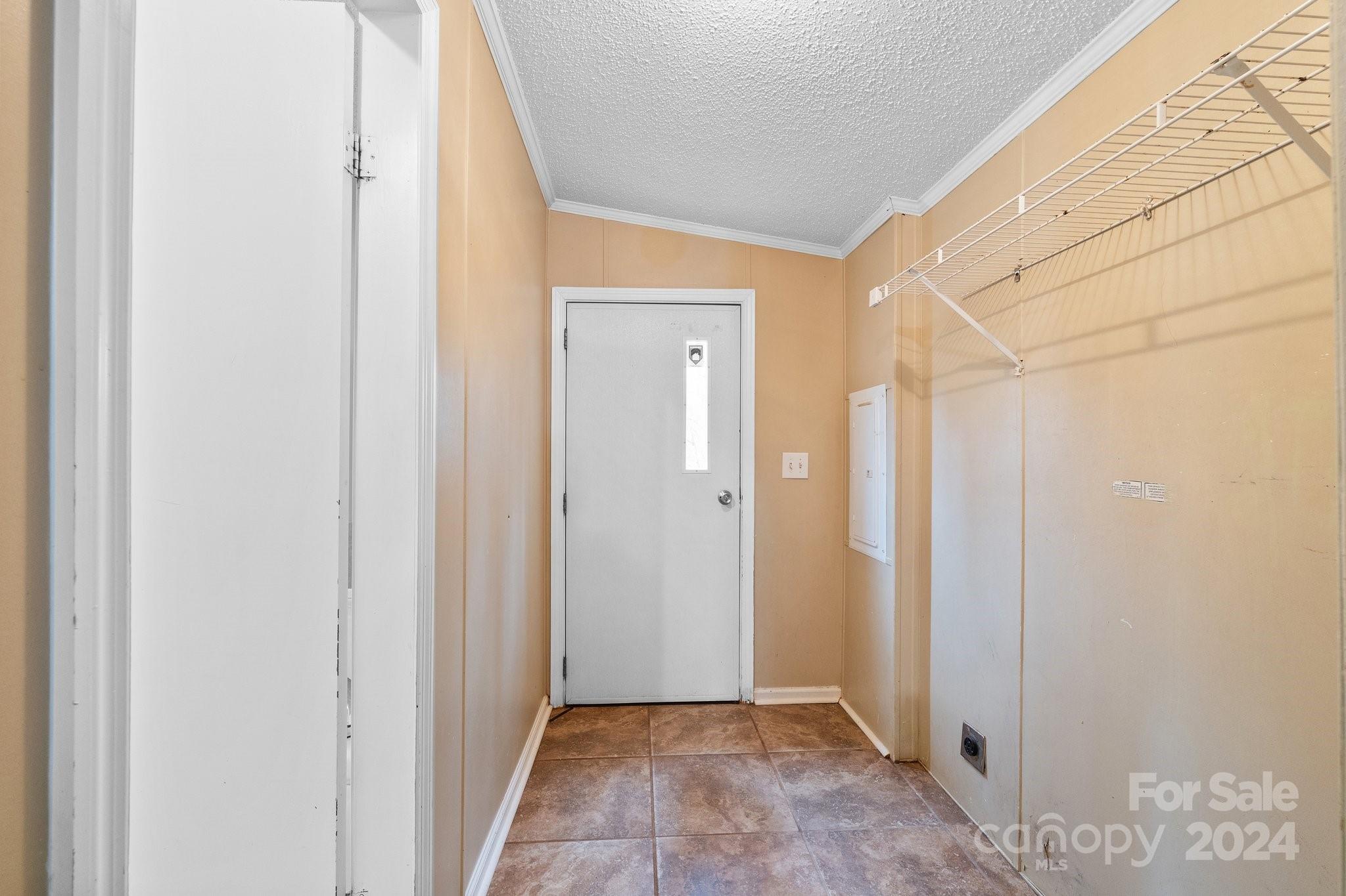 5112 Green Leaf Court Property Photo 16