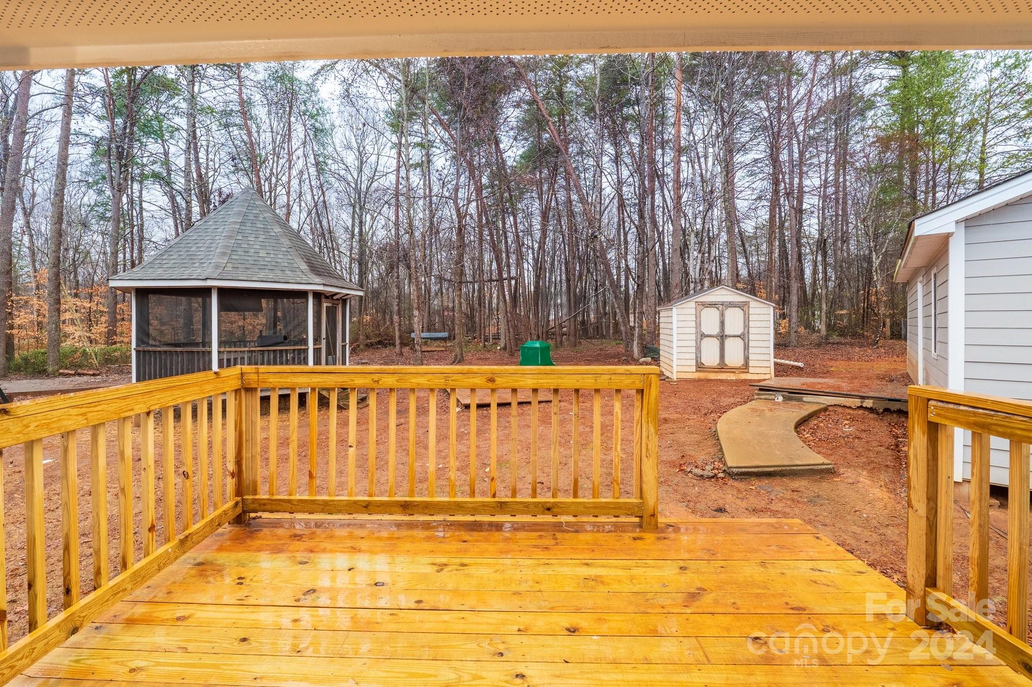 5112 Green Leaf Court Property Photo 31