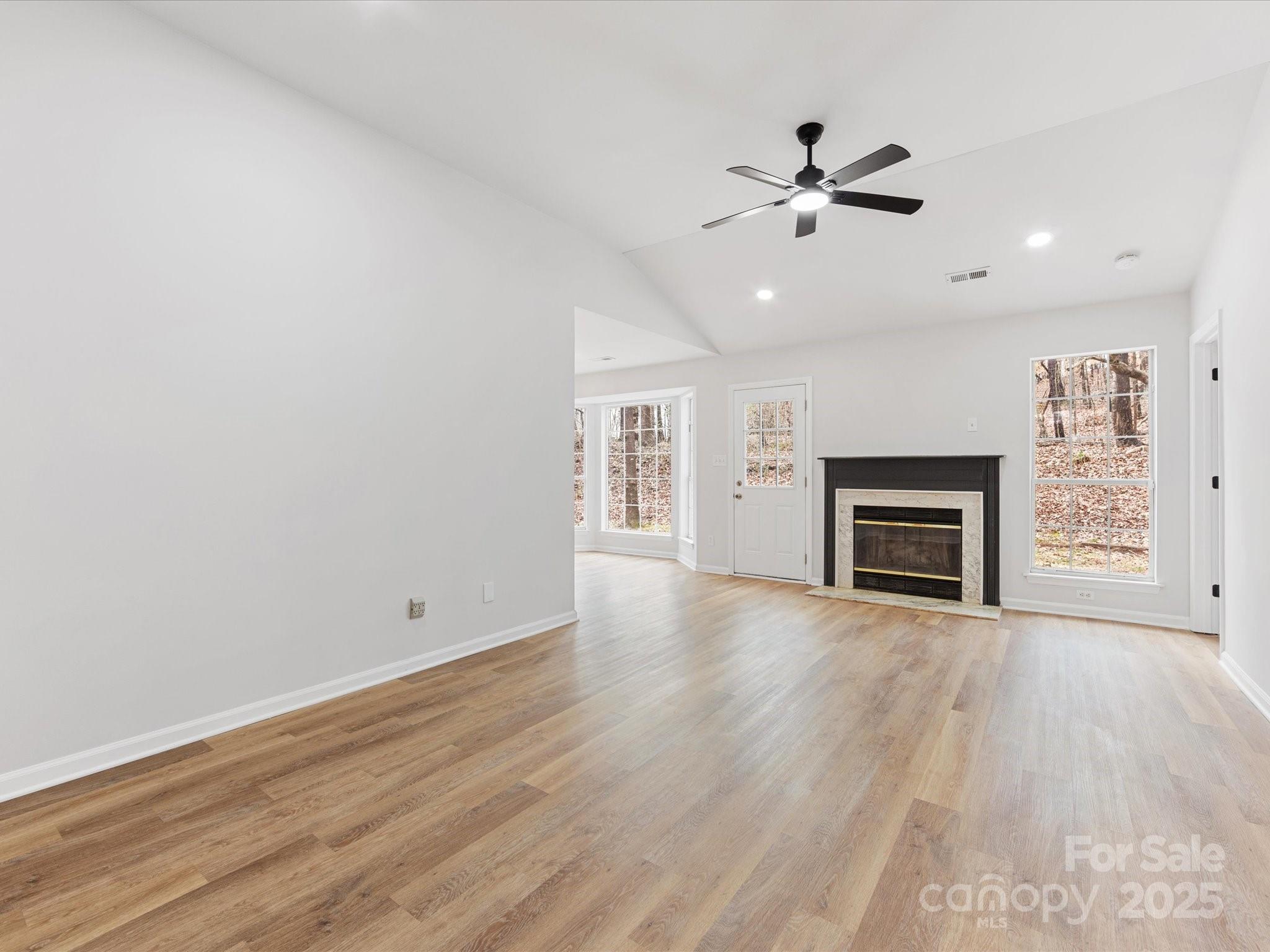 10519 Brawley Lane Property Photo 8