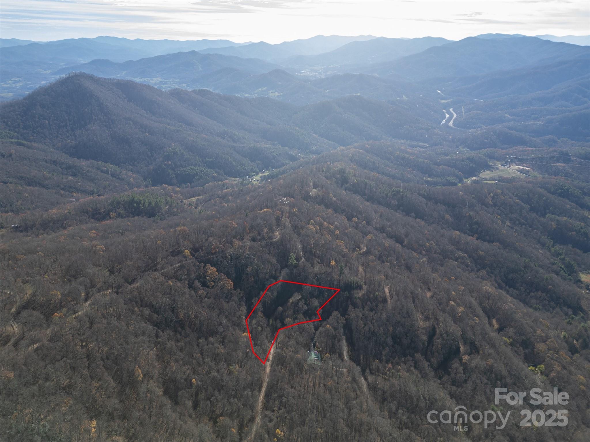 1098 Hyacinth Drive Property Photo 8