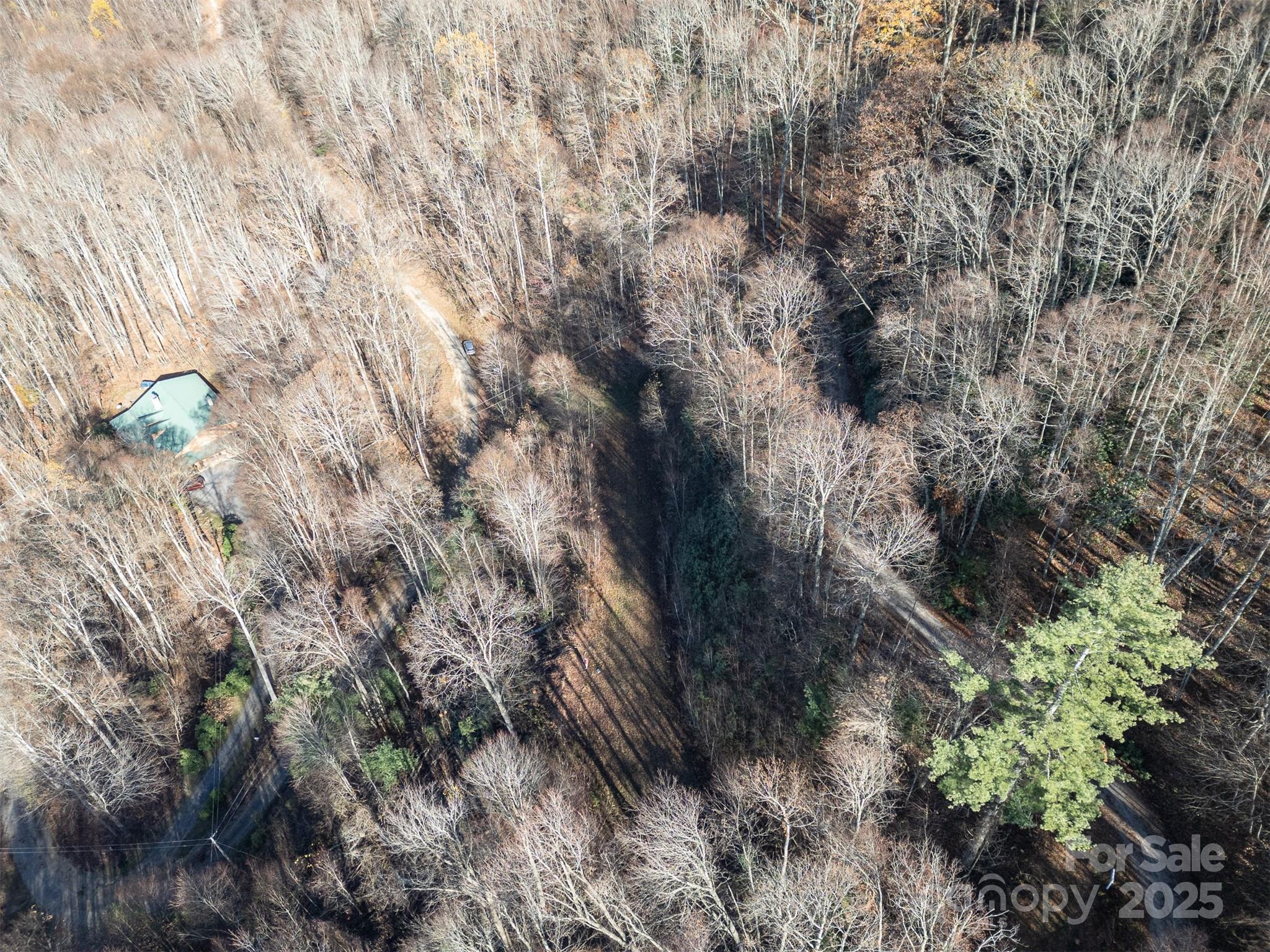1098 Hyacinth Drive Property Photo 12