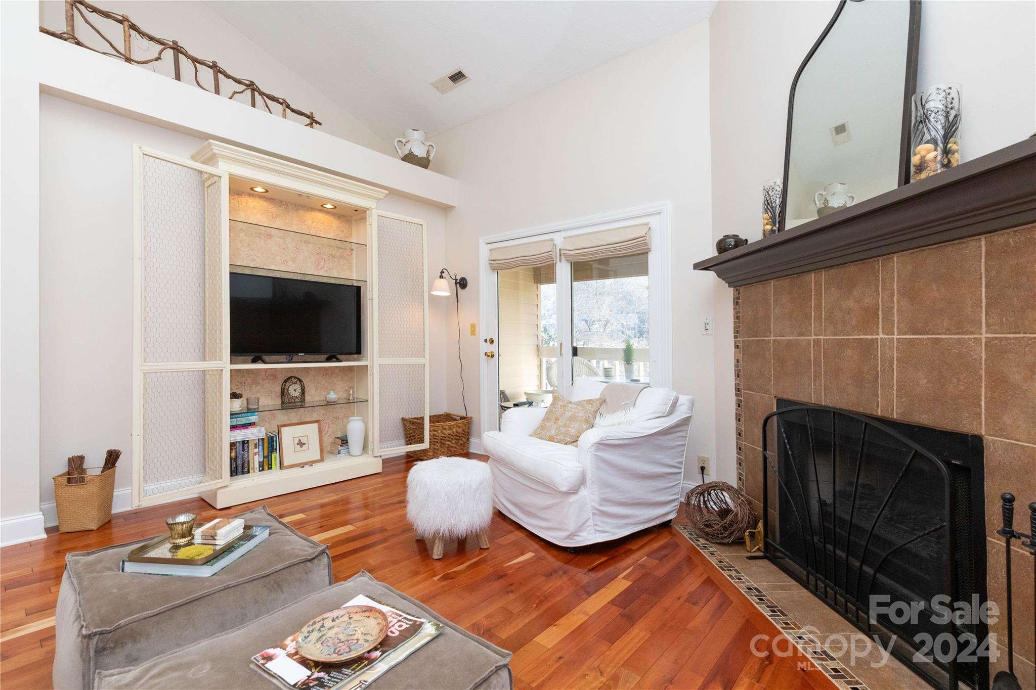 9 Timberlake Drive Property Photo 12