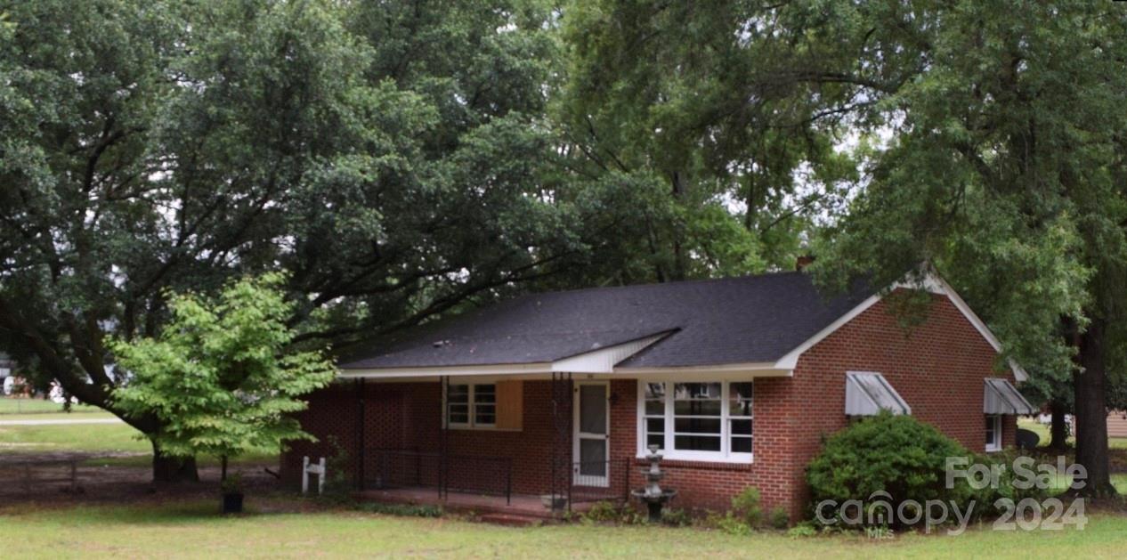 703 Blackmon Street Property Photo 2