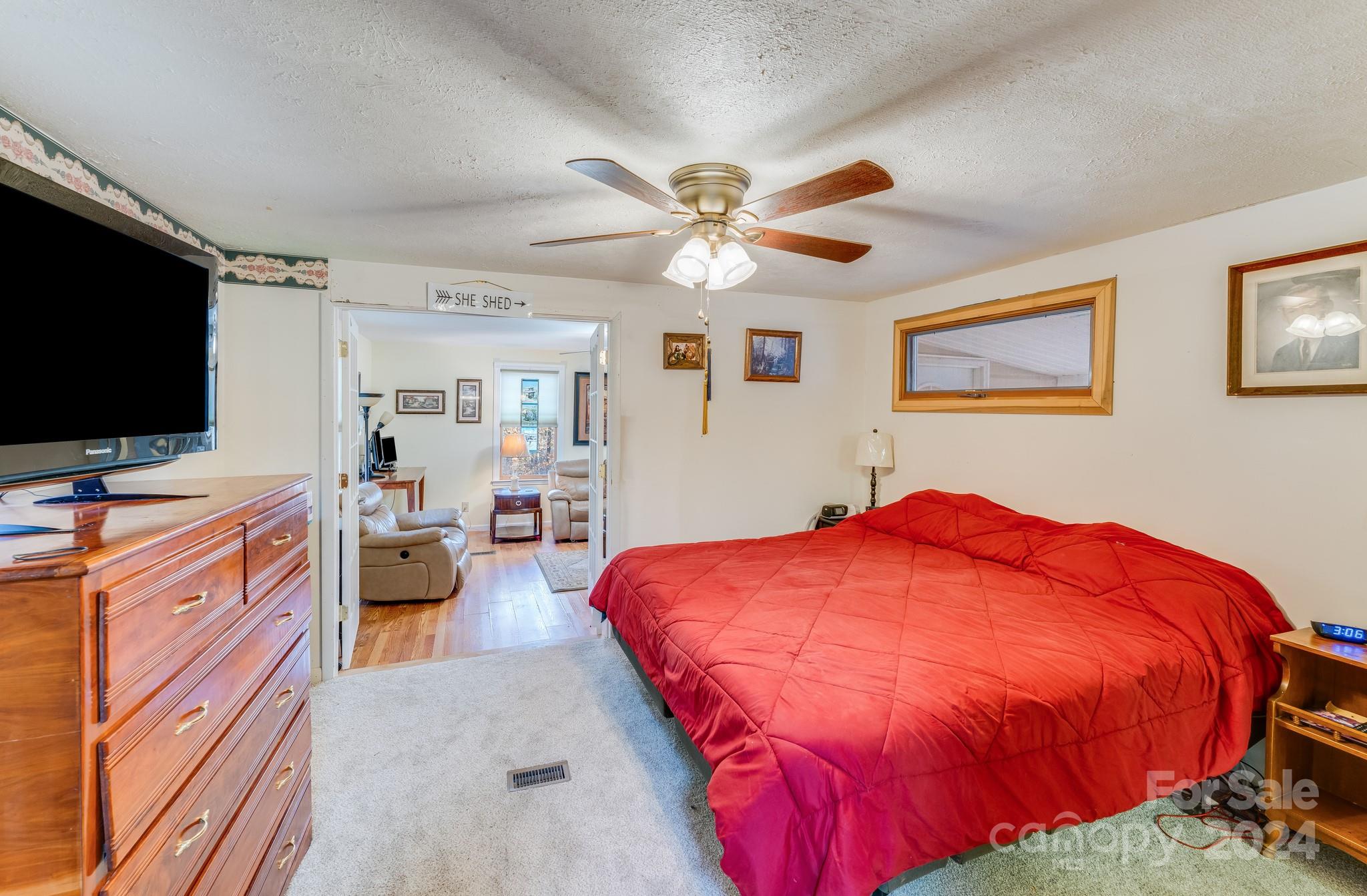 465 Lakedale Drive Property Photo 19