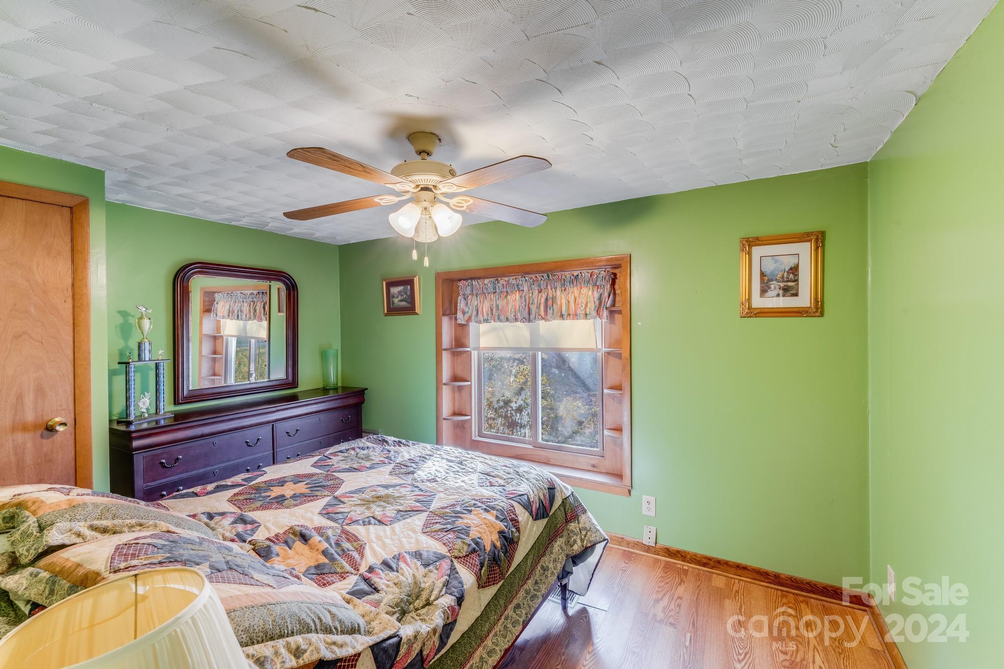 465 Lakedale Drive Property Photo 31