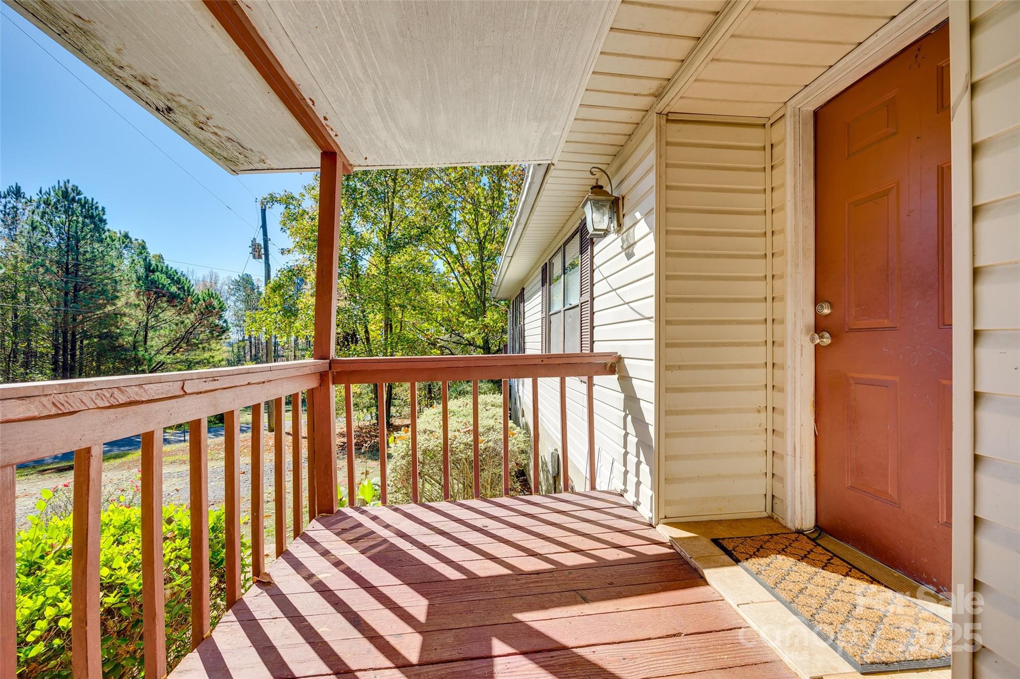 5320 Liberty Hill Road Property Photo 3