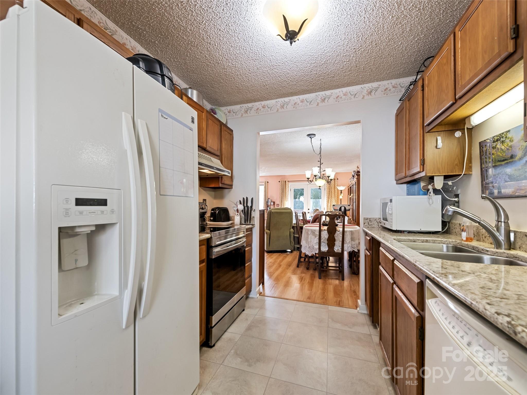 40 Meadows Lane Property Photo 21