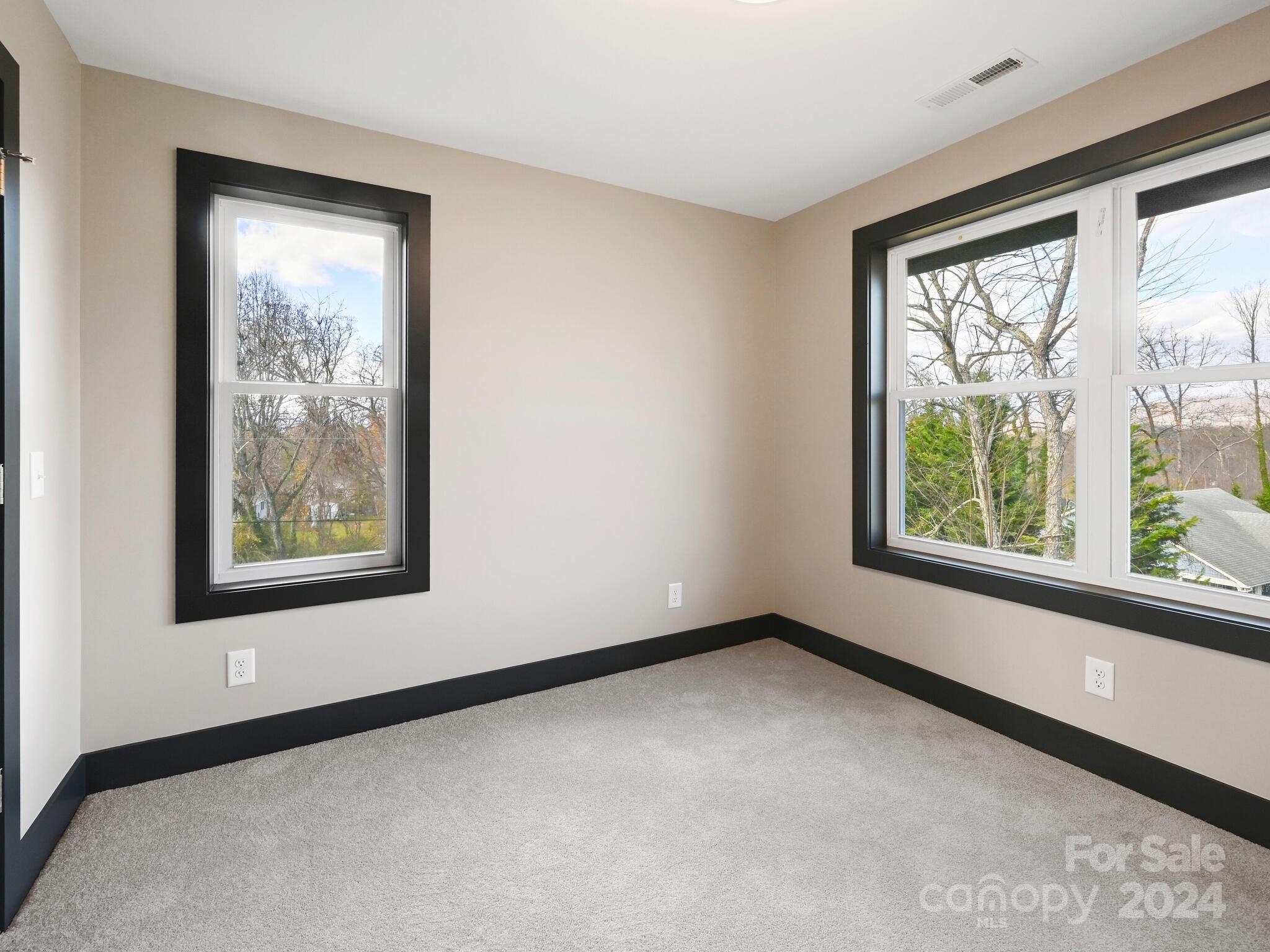 52 Fox Drive Property Photo 28