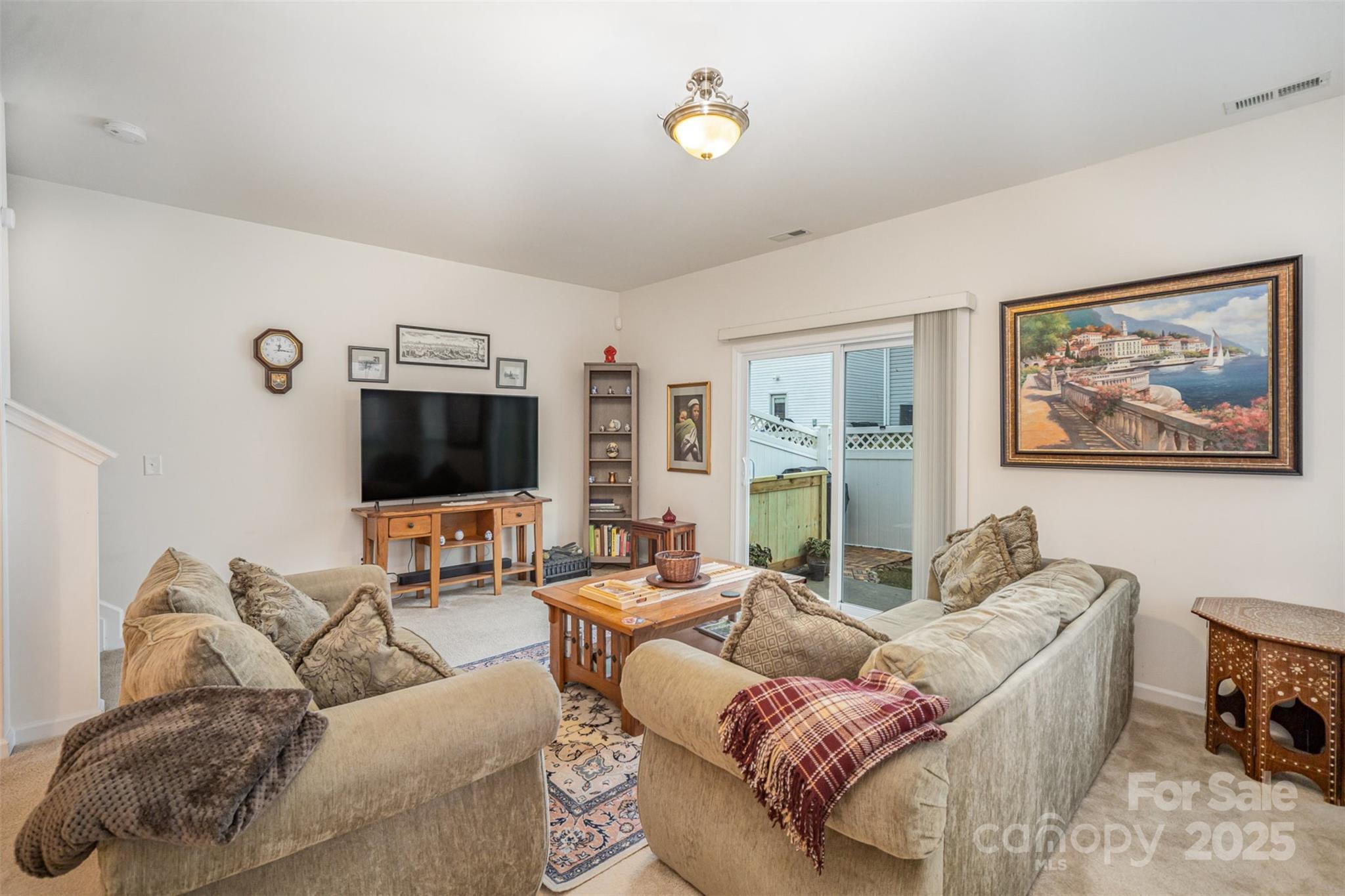 14423 Glendon Hall Lane Property Photo 6