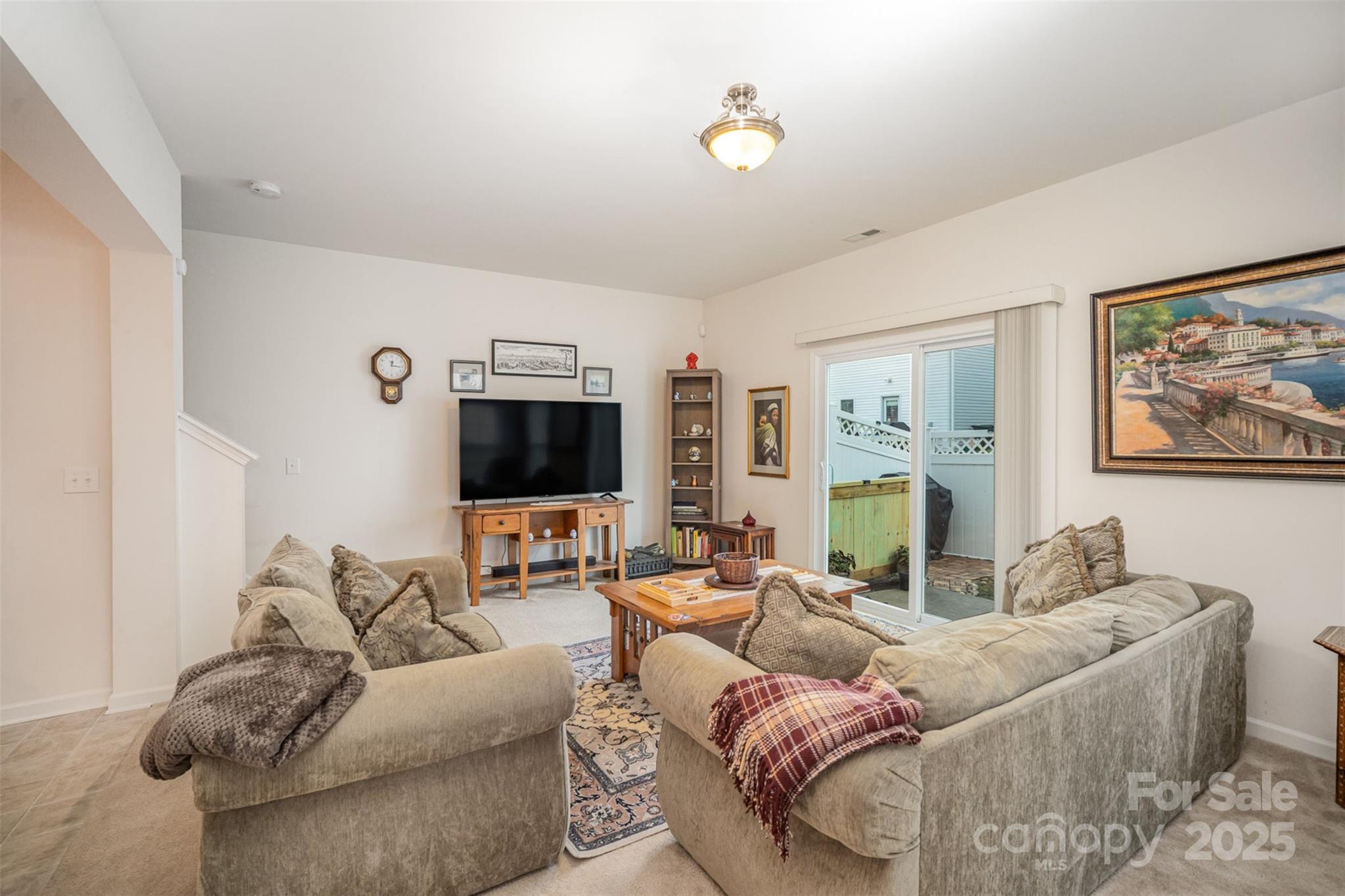 14423 Glendon Hall Lane Property Photo 7