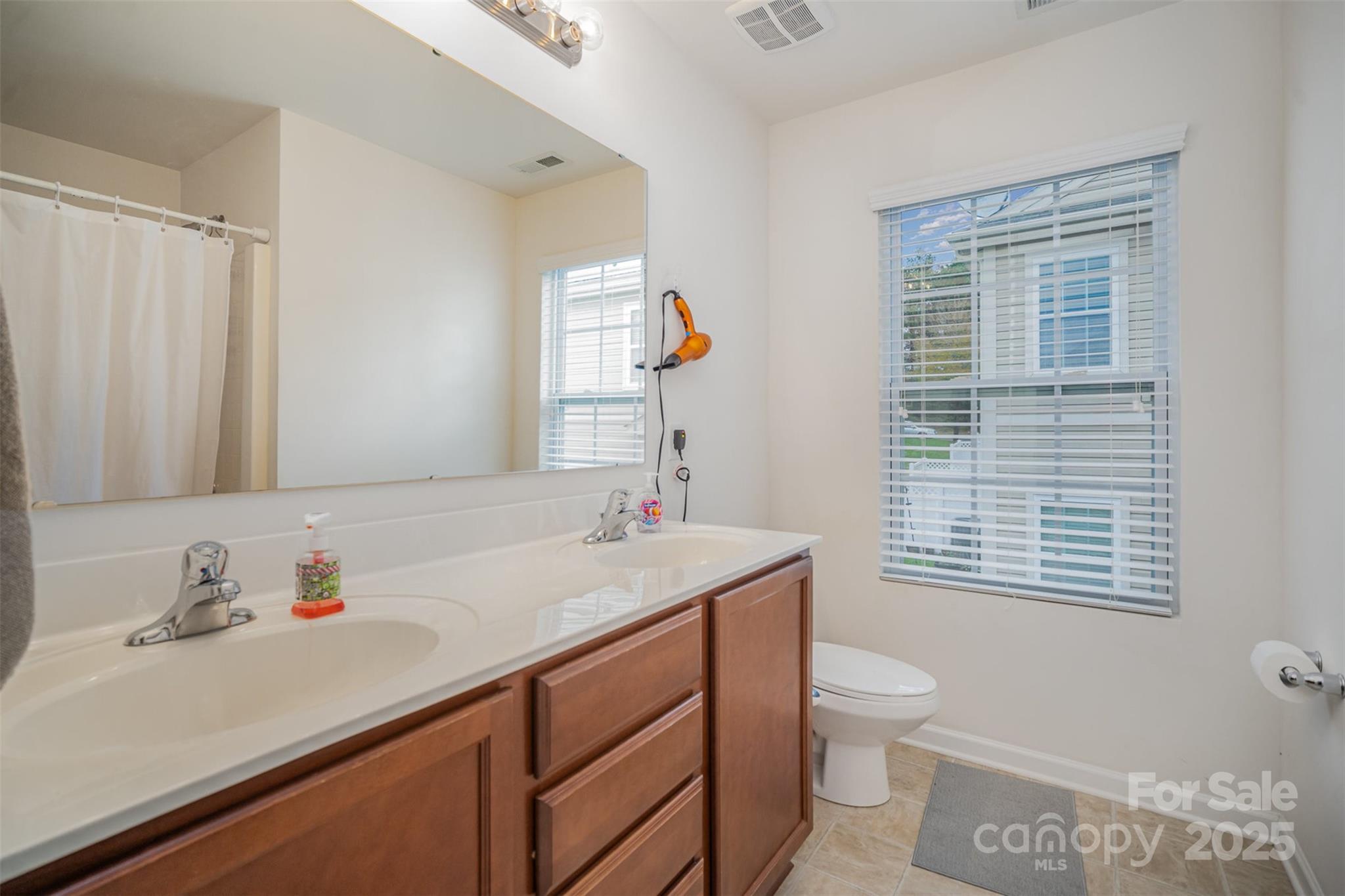 14423 Glendon Hall Lane Property Photo 23