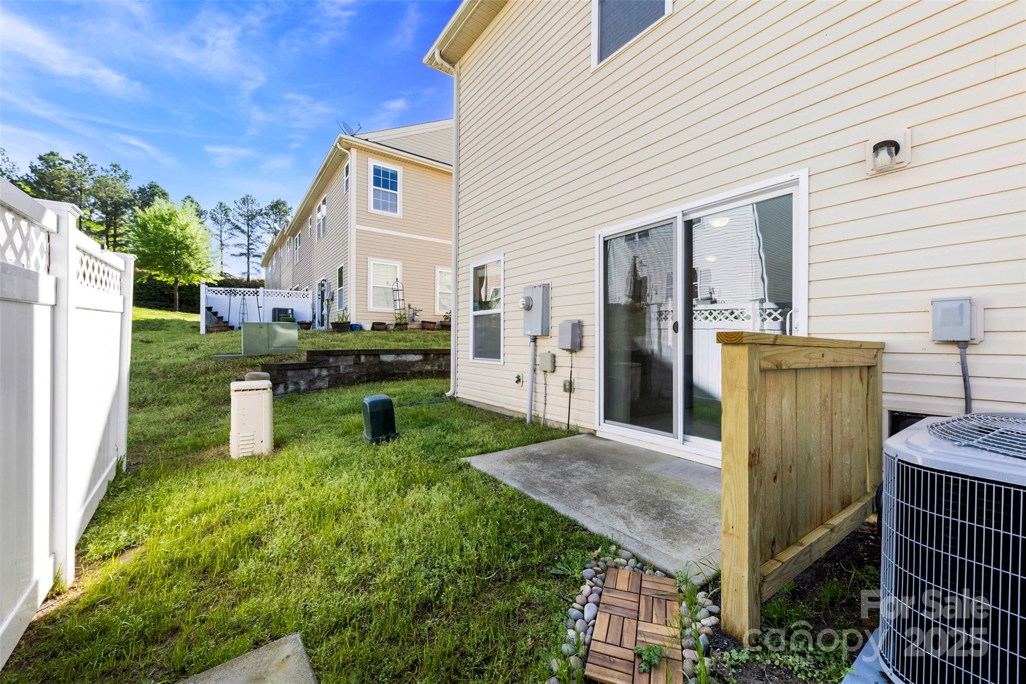14423 Glendon Hall Lane Property Photo 32