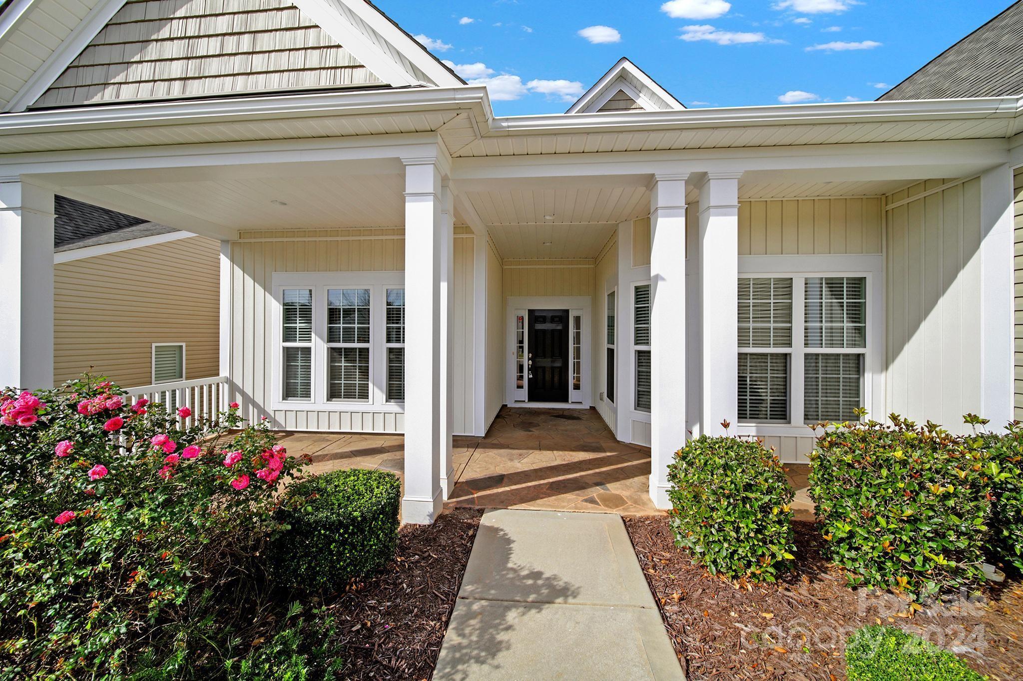 4022 Blackburn Court Property Photo 2