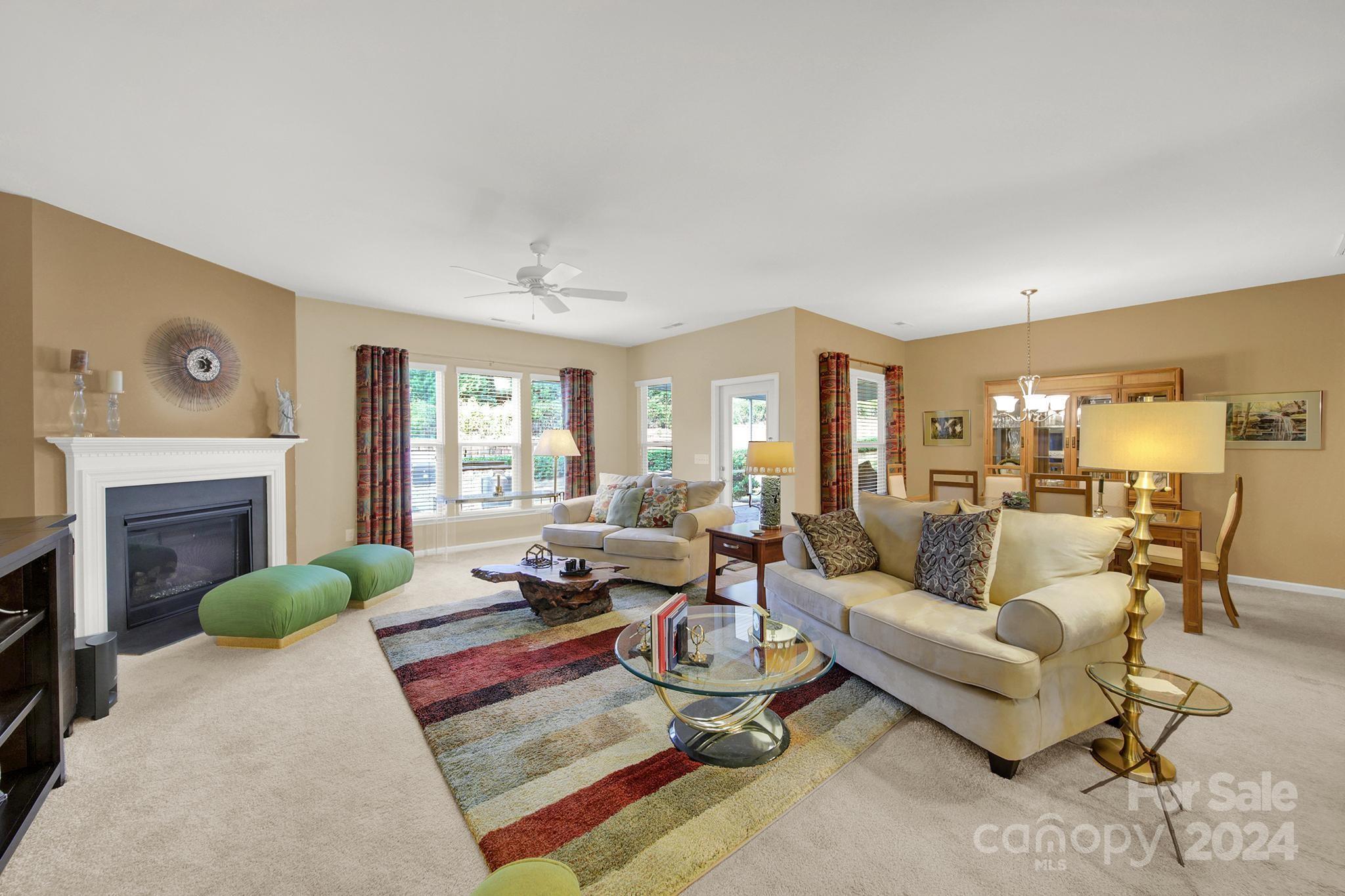 4022 Blackburn Court Property Photo 10