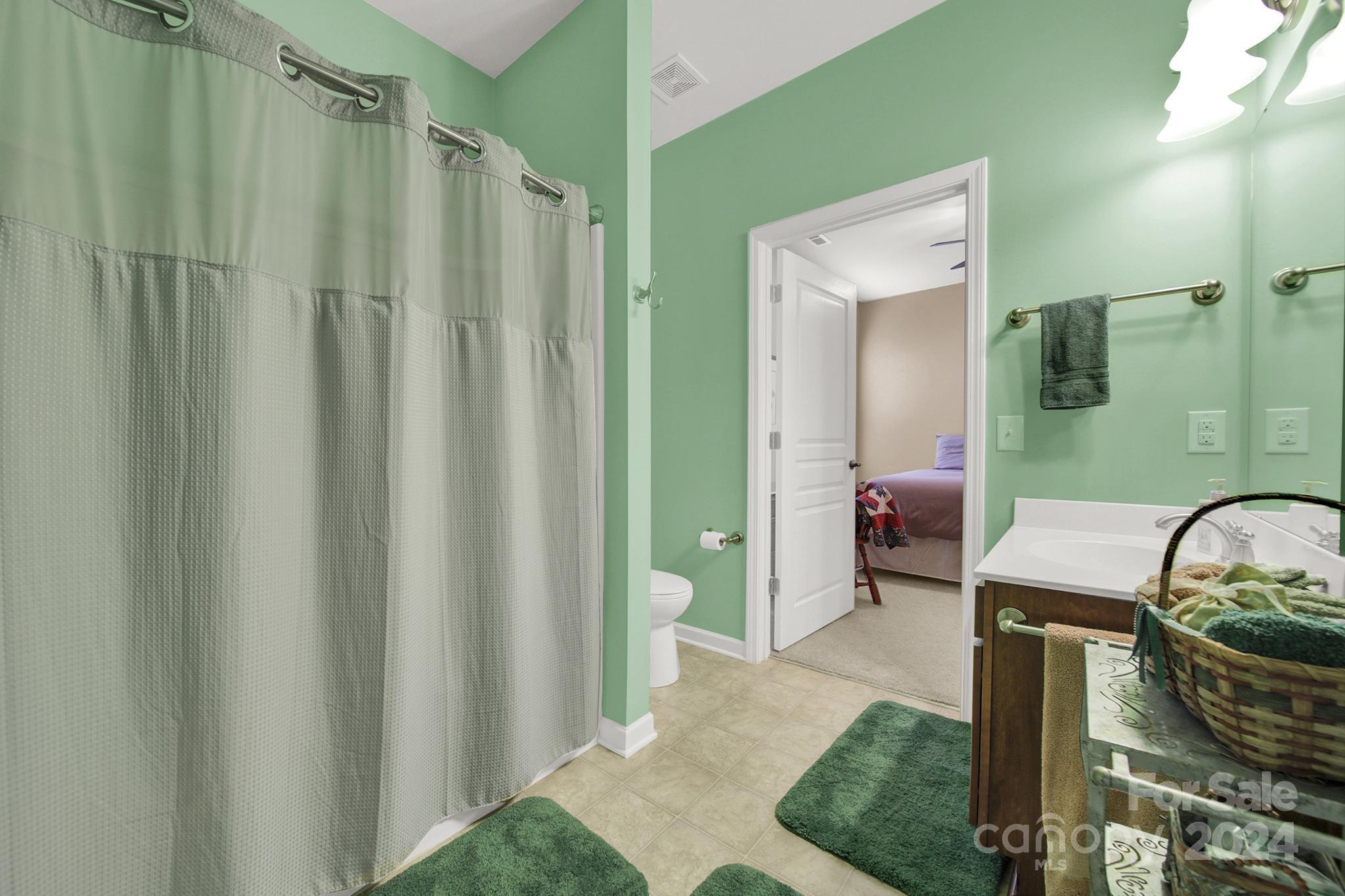 4022 Blackburn Court Property Photo 20