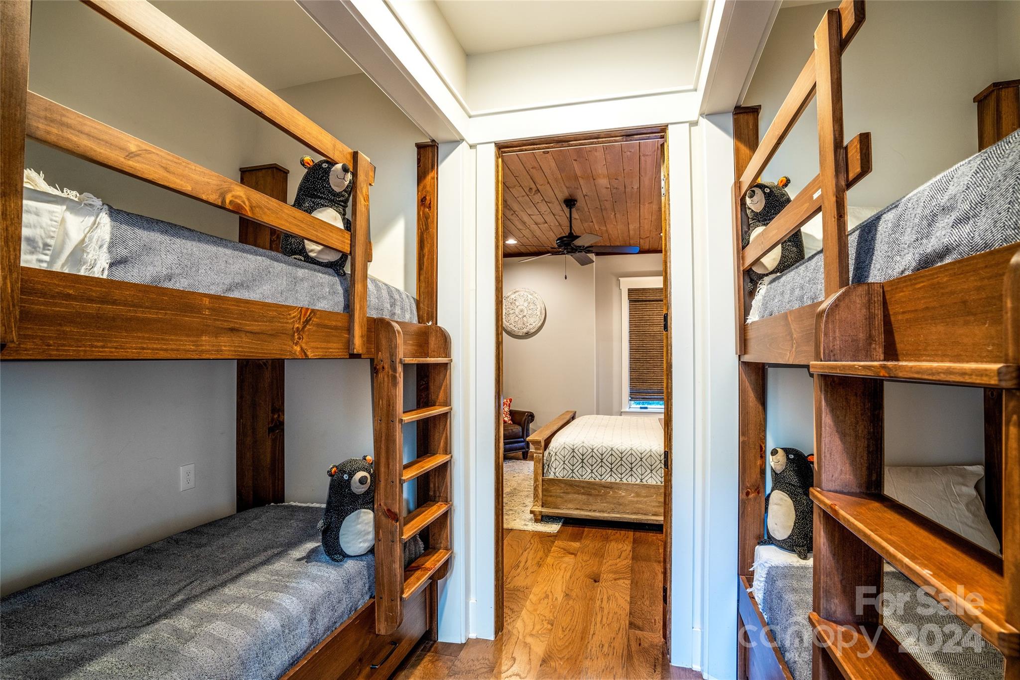 2349 Cornwallis Trail Property Photo 32