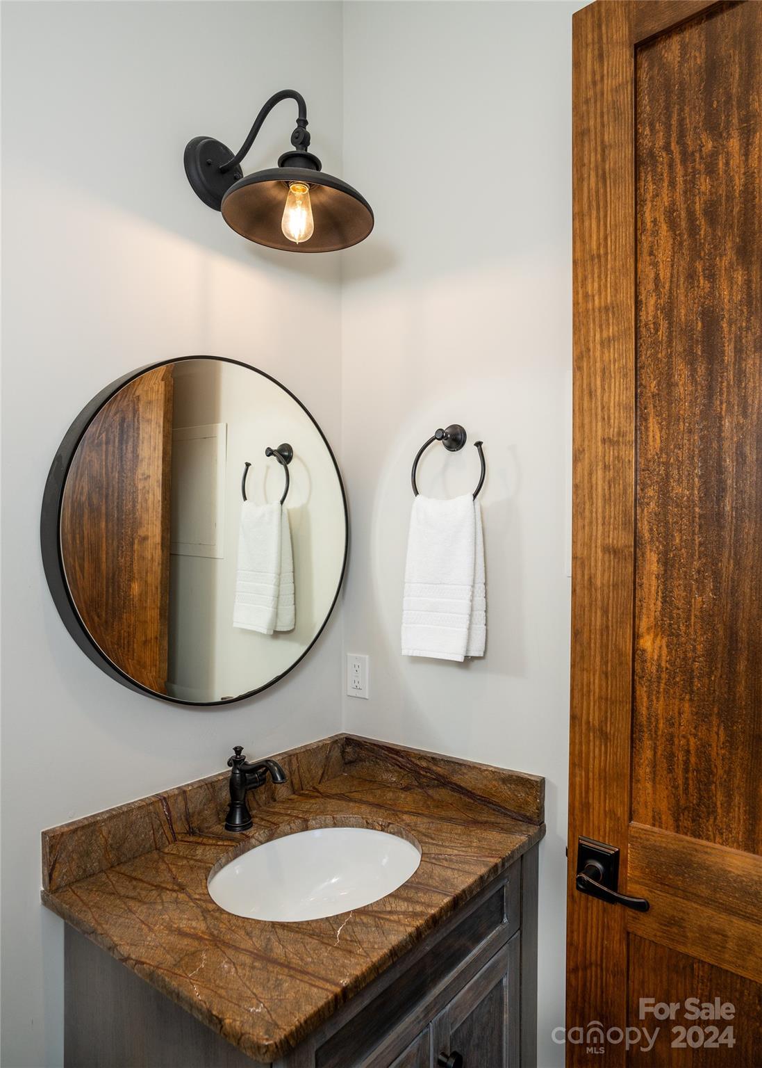 2349 Cornwallis Trail Property Photo 35